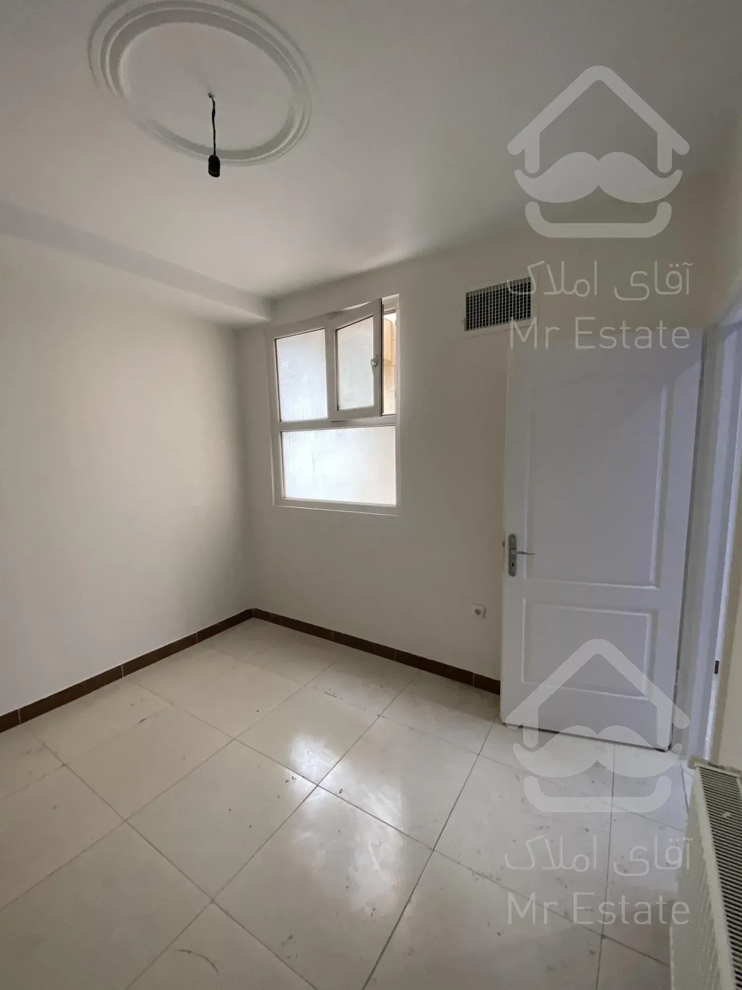 ۱۱۹متر،۵سال ساخت،فول امکانات