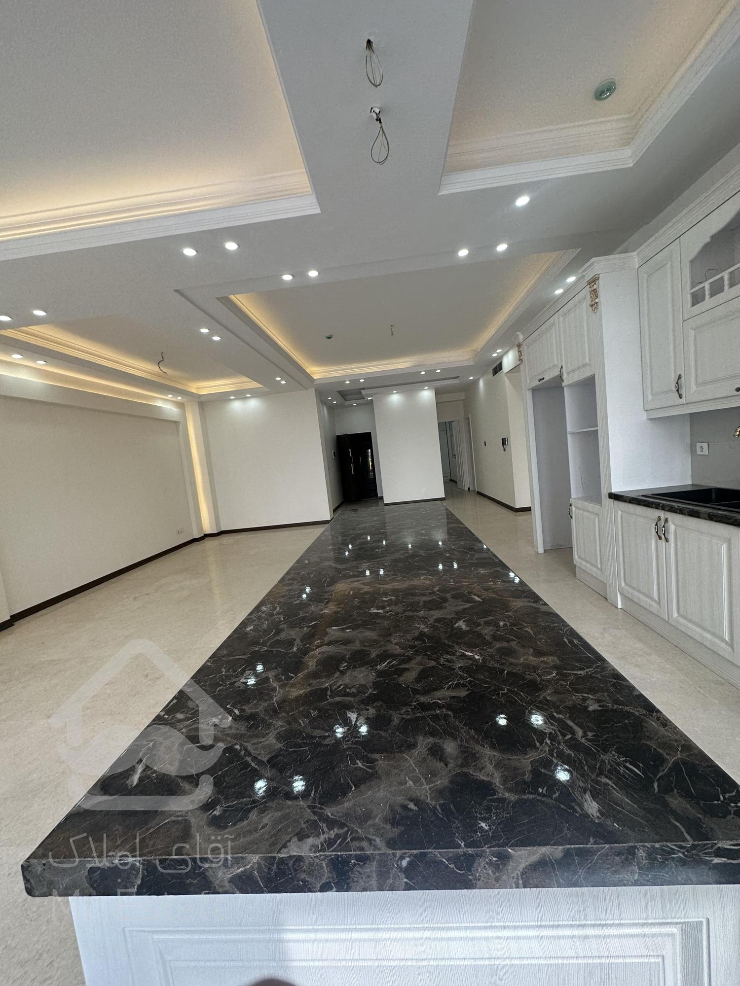 112 متر،سه خواب، سالن پرده خور، زیر قیمت