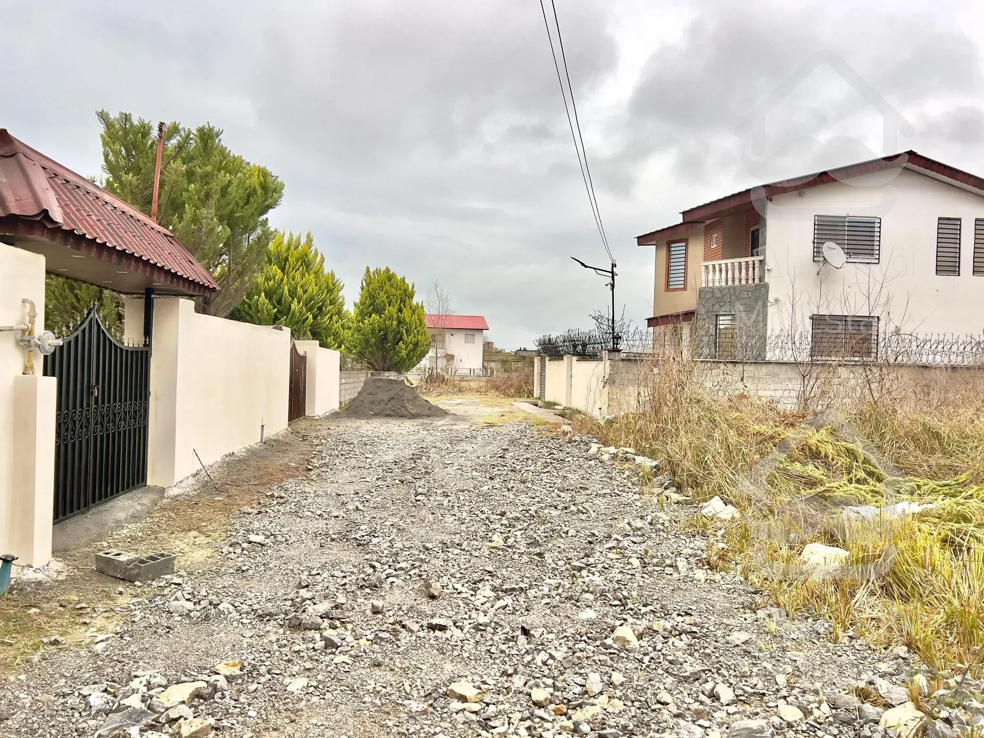 فروش زمین ارزنده ۳۰۰ متر/داخل بافت/دزدک نوشهر