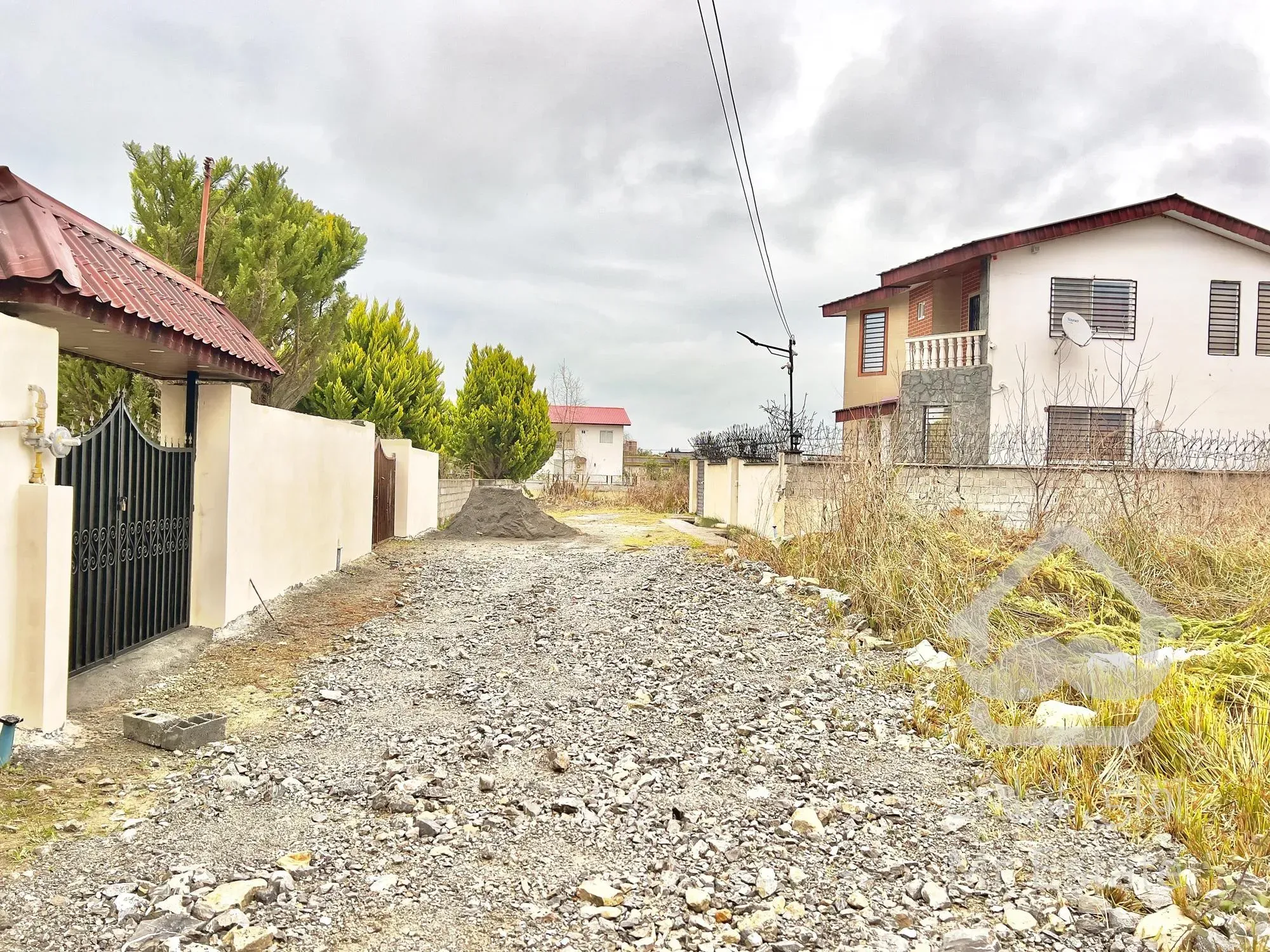 فروش زمین ارزنده ۳۰۰ متر/داخل بافت/دزدک نوشهر