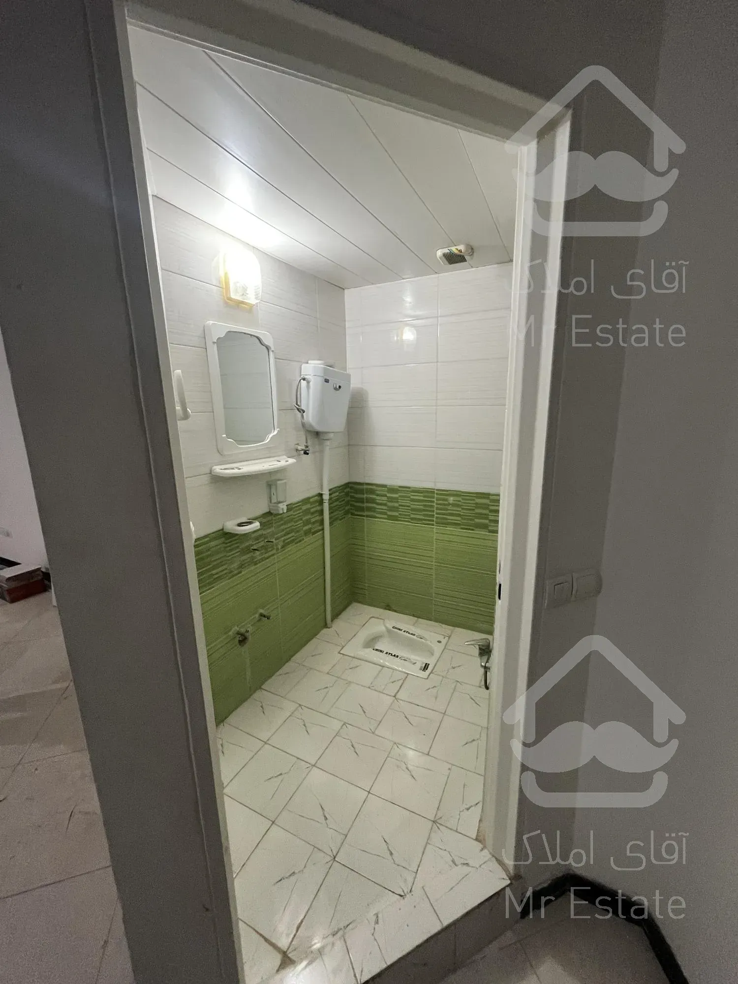 ۹۰ متر/ خوش نقشه/ مهرشهر