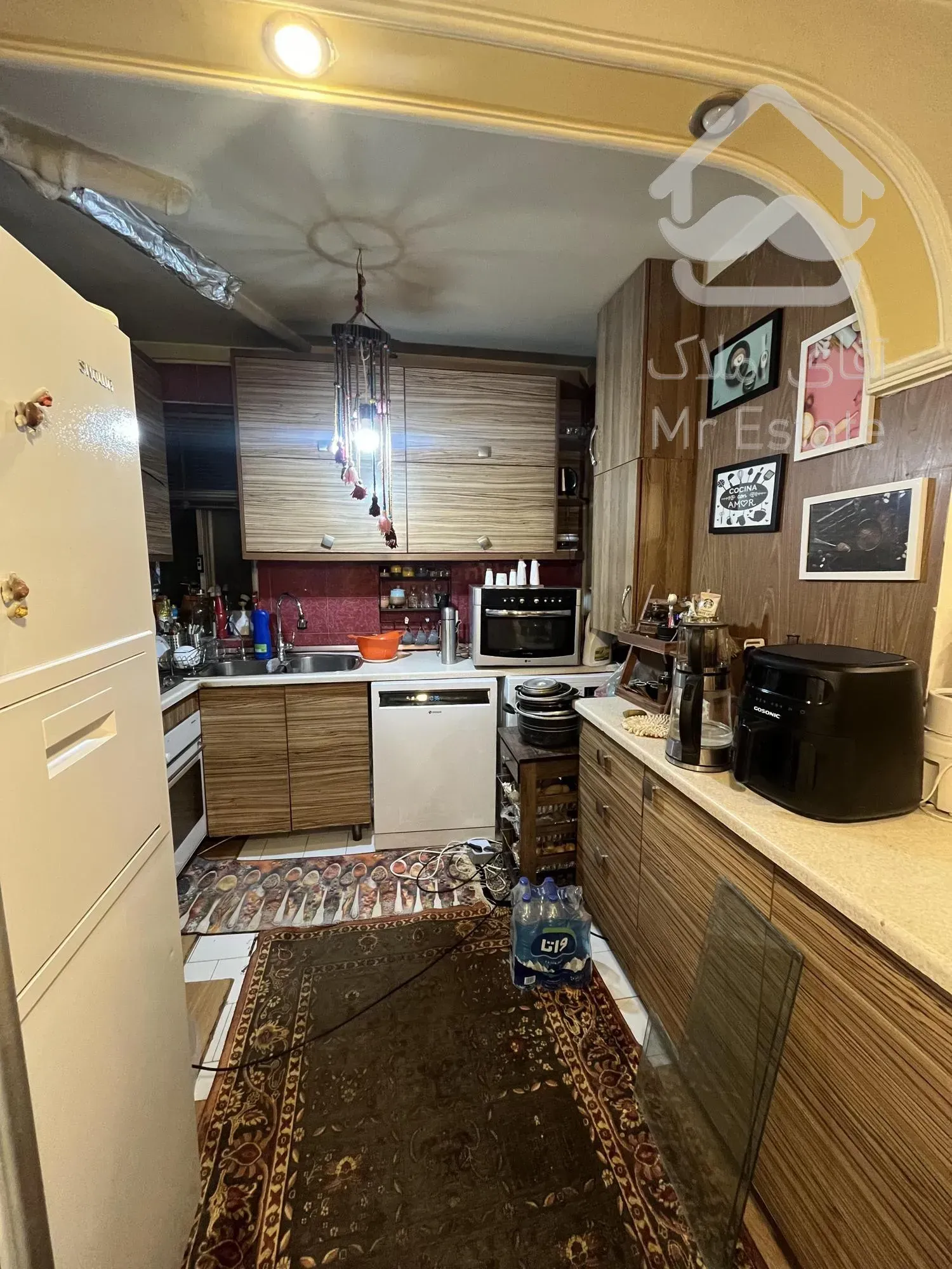 ٦٧ متري در مجتمع خيابان نامجو