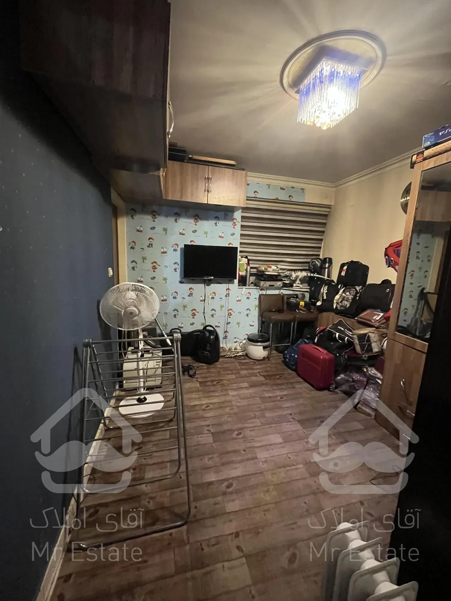 ٦٧ متري در مجتمع خيابان نامجو