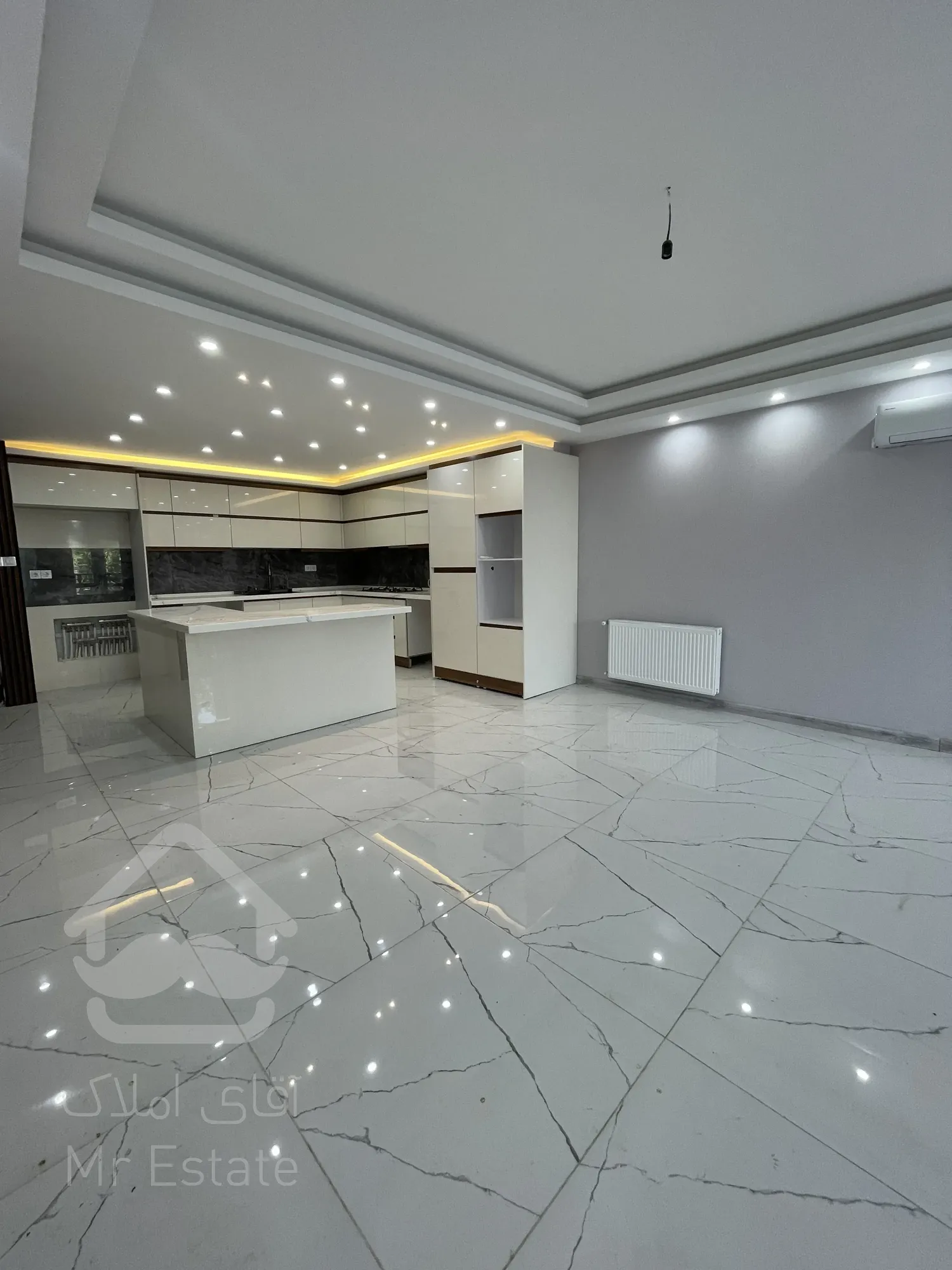 فروش واحددوخوابه شخصی ساز با نورگیرعالی