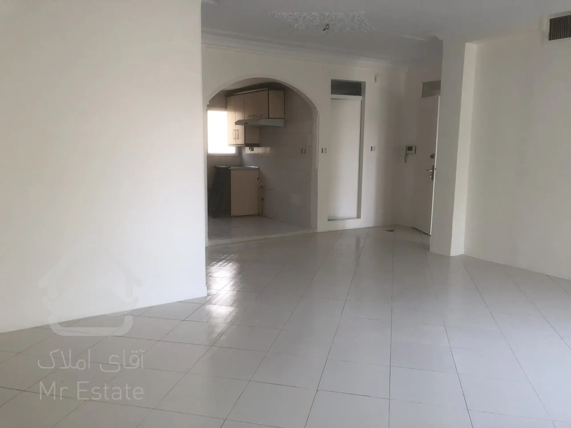 فروش 100 متر مسکونی موقیعت اداری