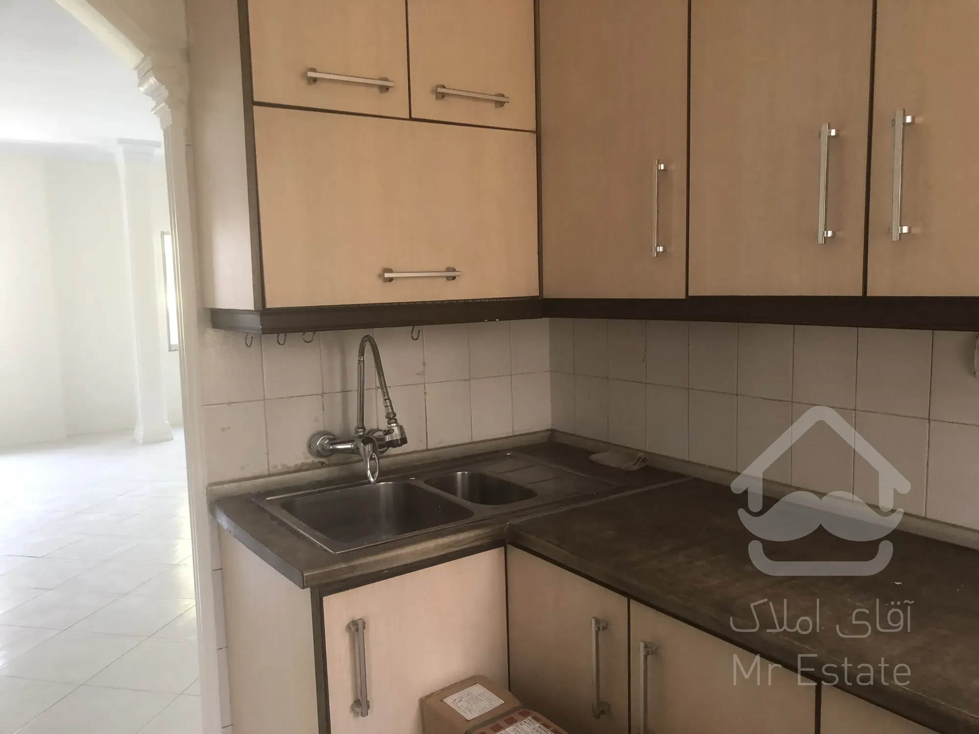 فروش 100 متر مسکونی موقیعت اداری