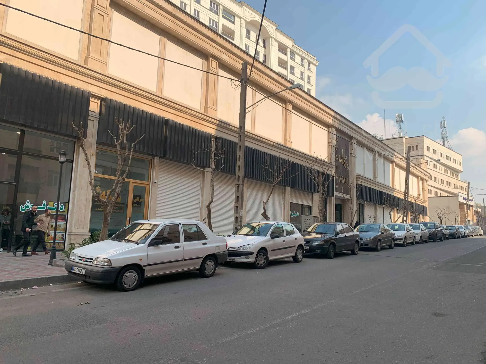 رهن و اجاره واحد تجاری 36 متری جنب ایستگاه مترو در منطقه هروی