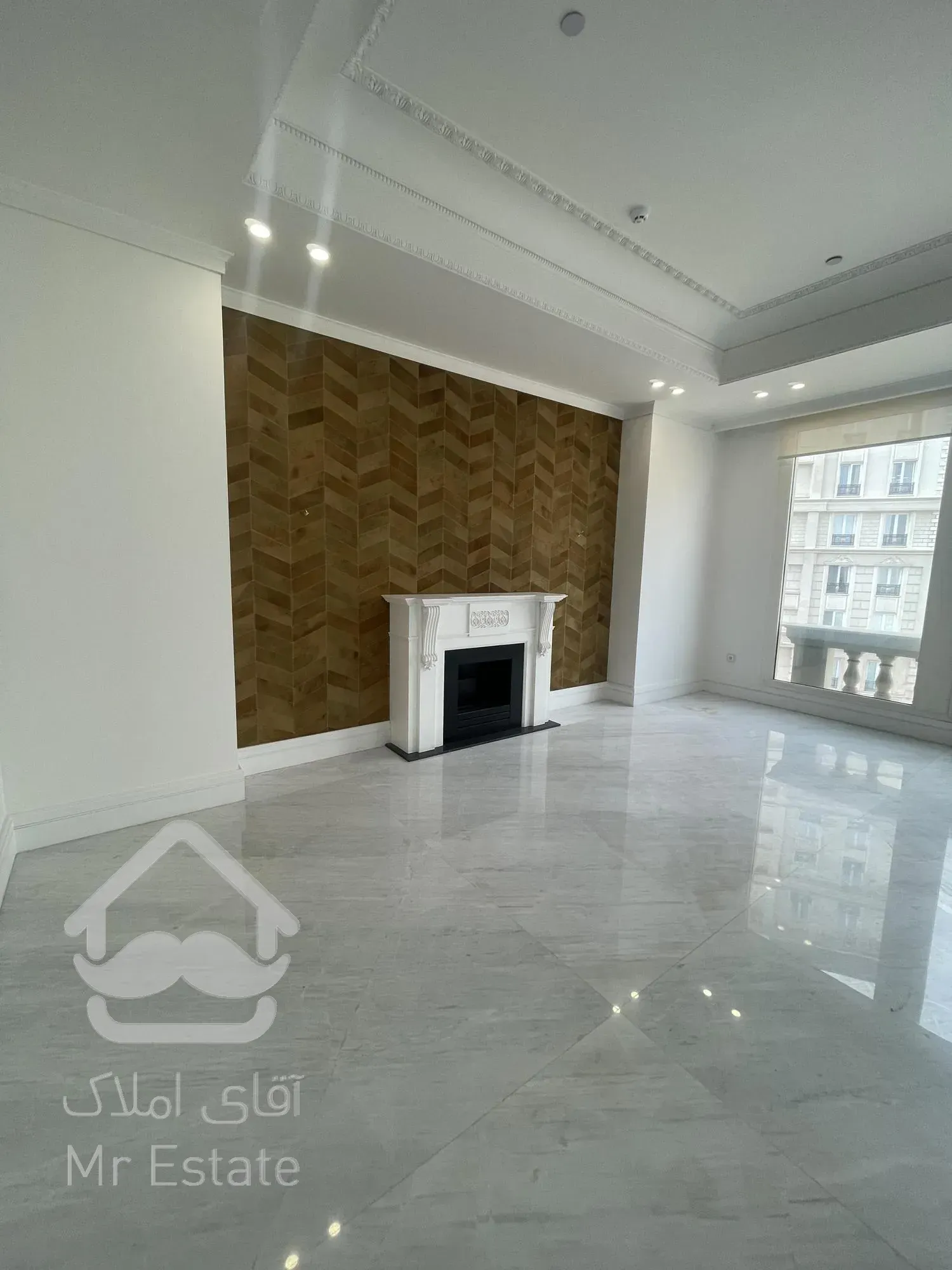 آپارتمان ۳۵۰ متری لوکس فرشته