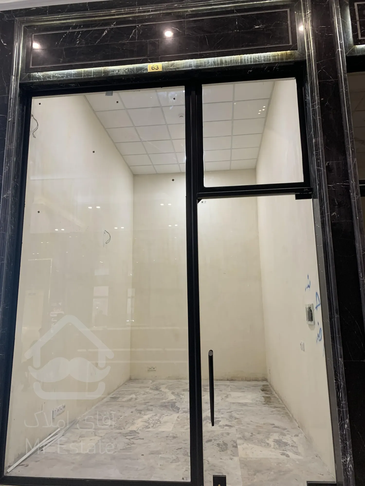 فروش مغازه 69 متری در رونیکا مال پاسداران با شرایط پرداخت بی نظیر و بی تکرار