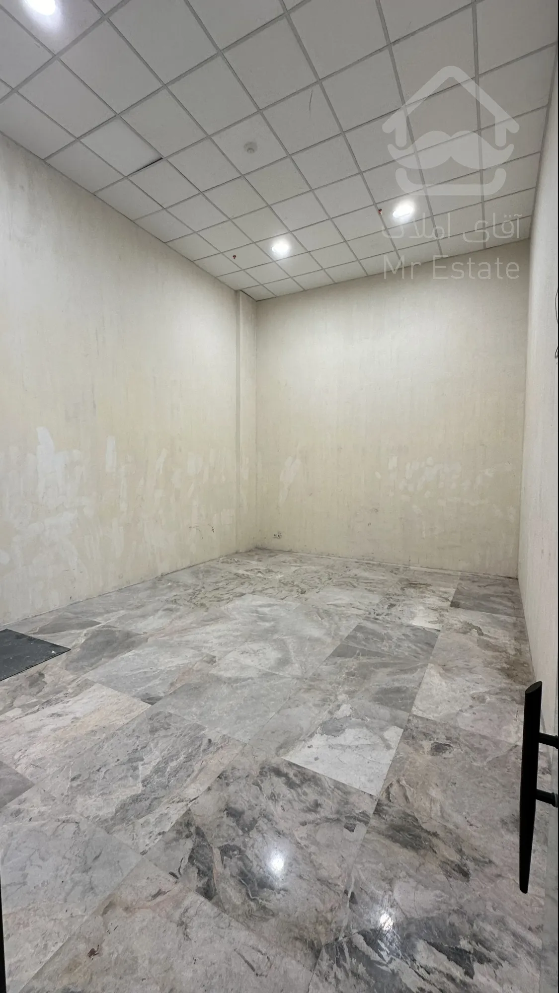 فروش واحد 194 متری 3 خواب در پاسداران