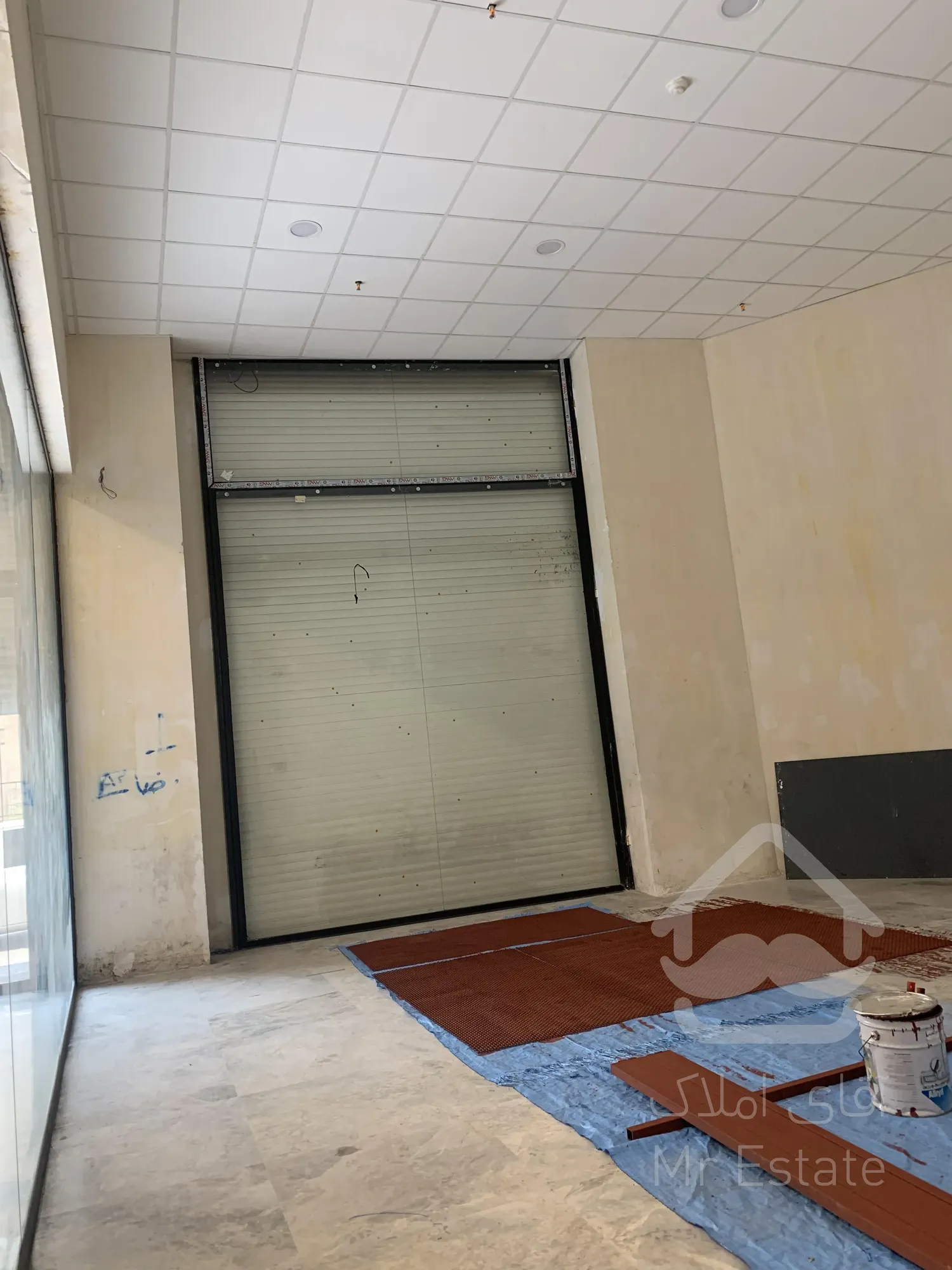 فروش مغازه 23 متری در رونیکا مال پاسداران از دم قسط