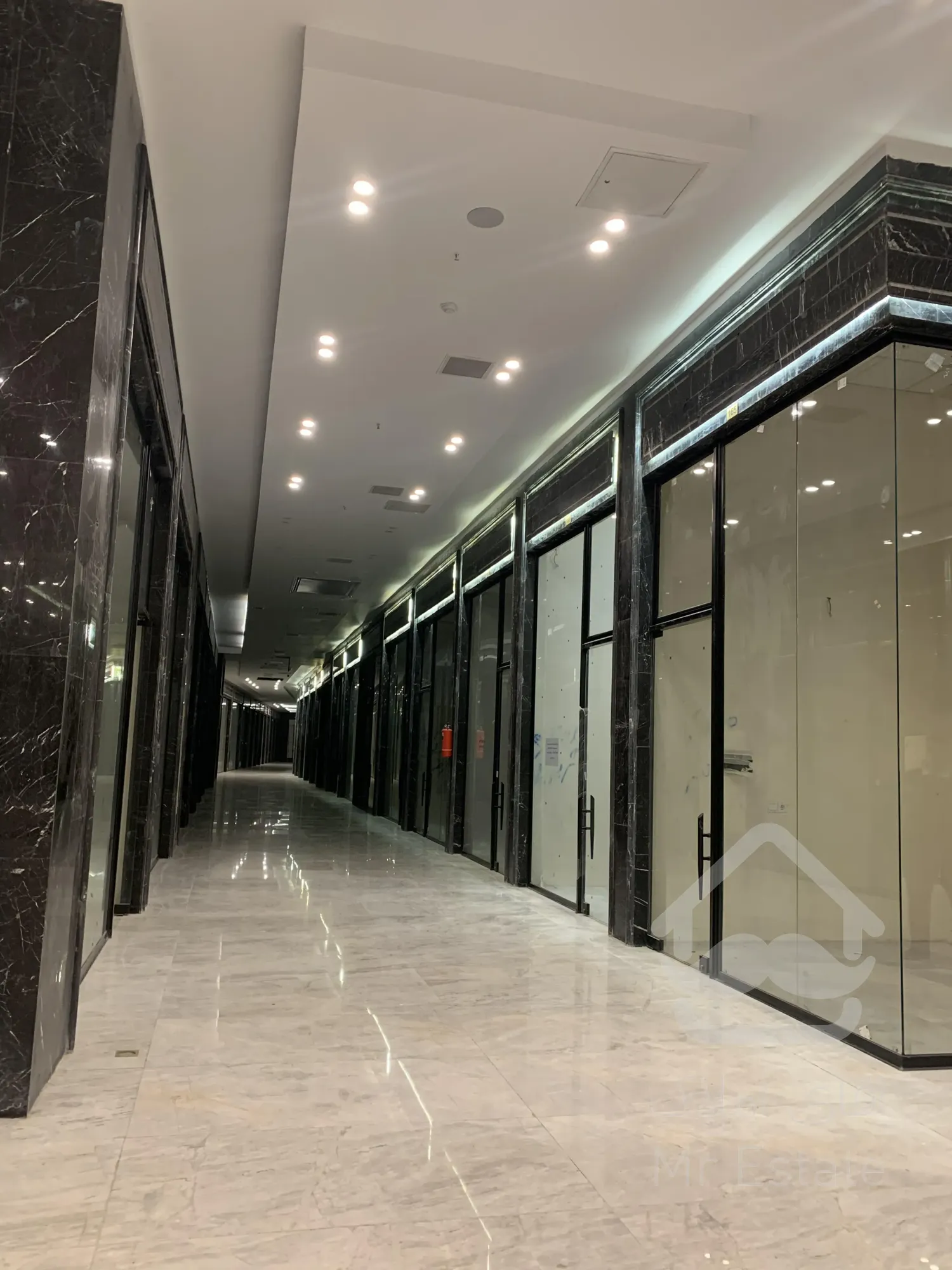 فروش 16 متر مغازه از دم قسط