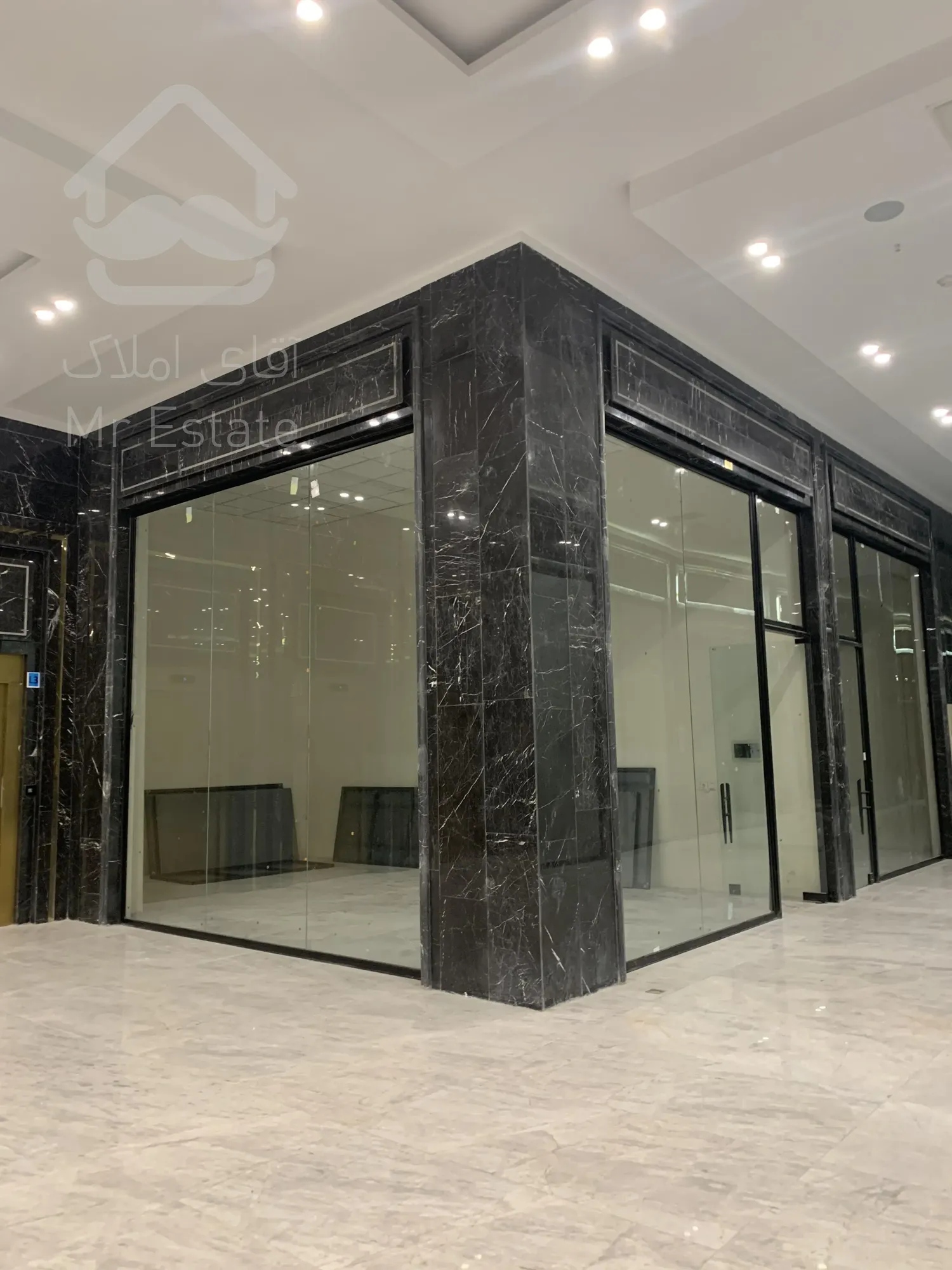 فروش واحد تجاری 34متری با اقساط 12 ماهه در منطقه پر تردد هروی