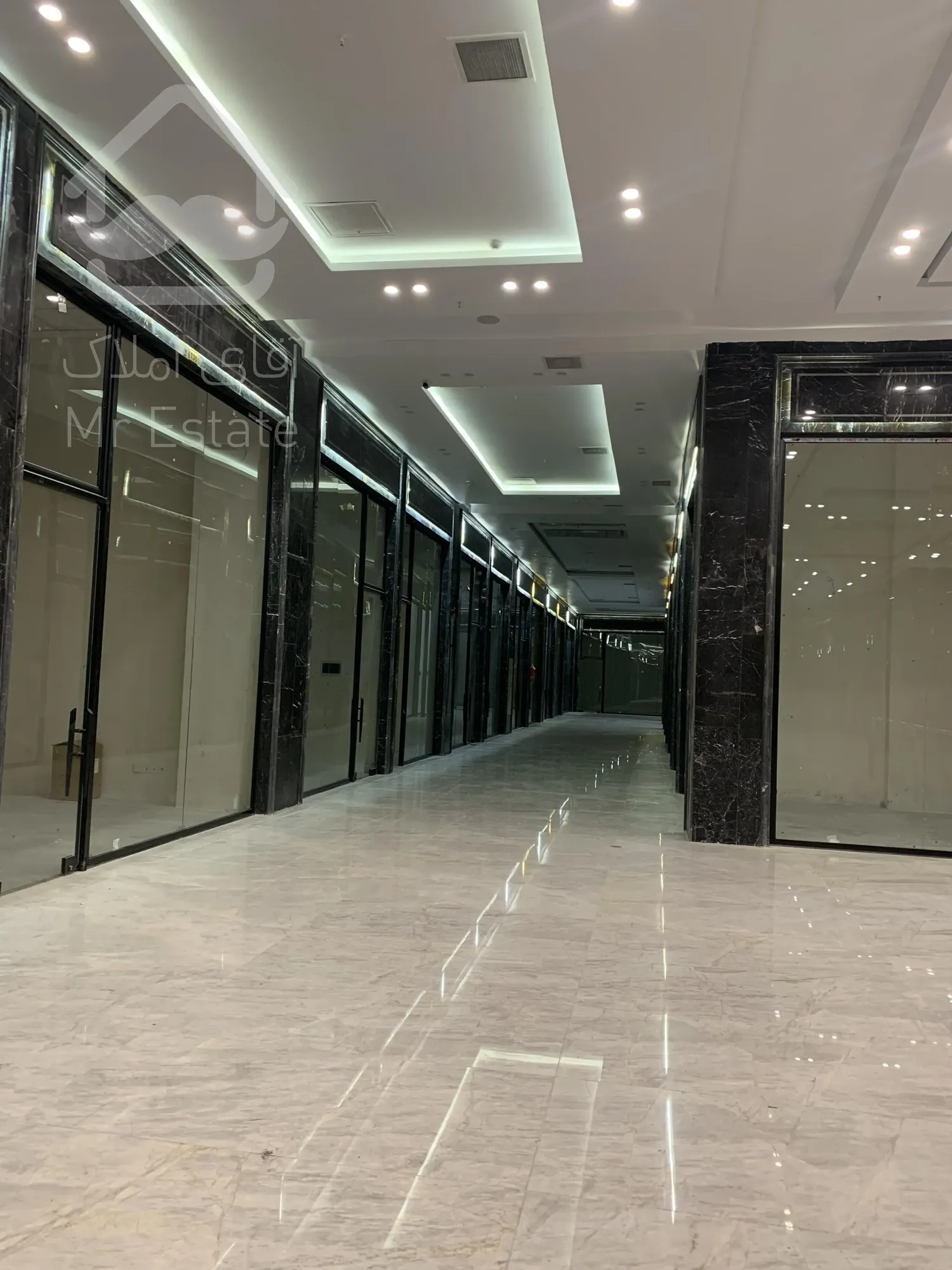 فروش مغازه 19 متری در رونیکا مال هروی با شرایط پرداخت بی تکرار