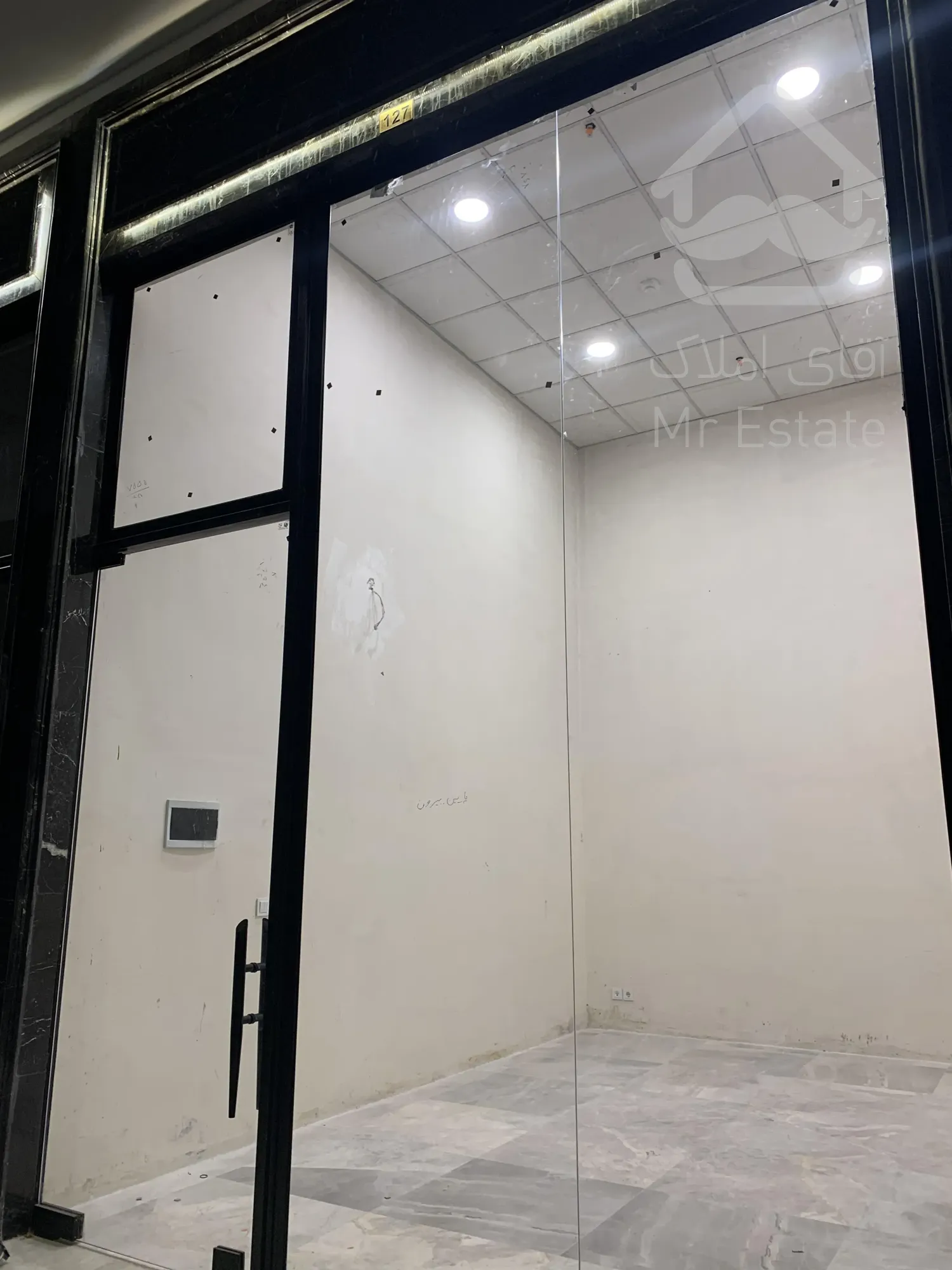 فروش مغازه 69 متری در رونیکا مال پاسداران با شرایط پرداخت بی نظیر و بی تکرار