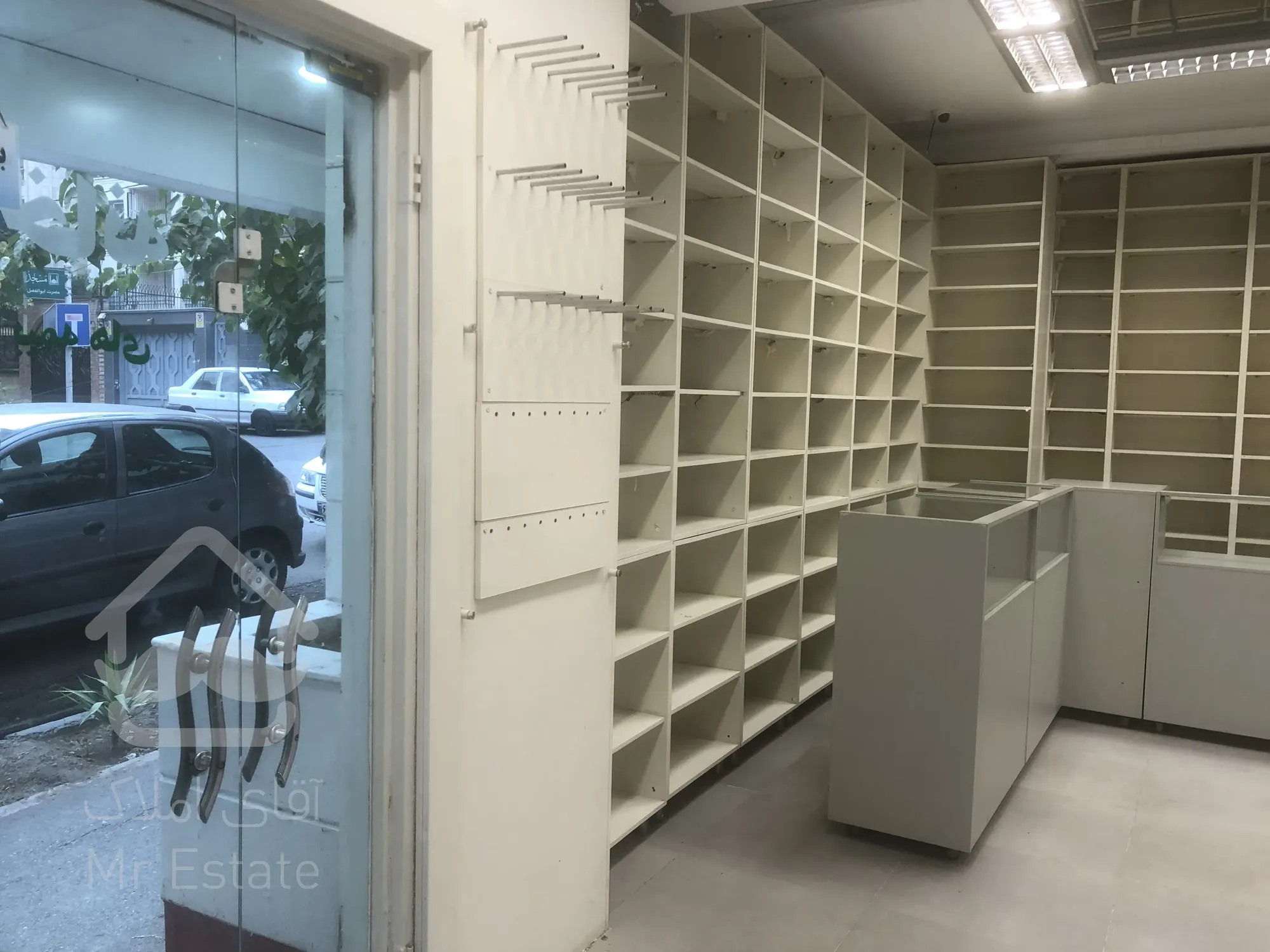 اجاره 70 متر داروخانه بهترین لوکیشن بیمارستان محب کوثر