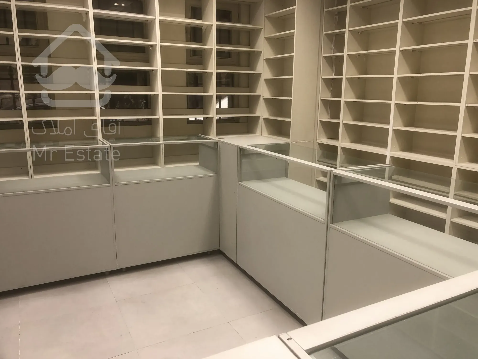 اجاره 70 متر داروخانه بهترین لوکیشن بیمارستان محب کوثر