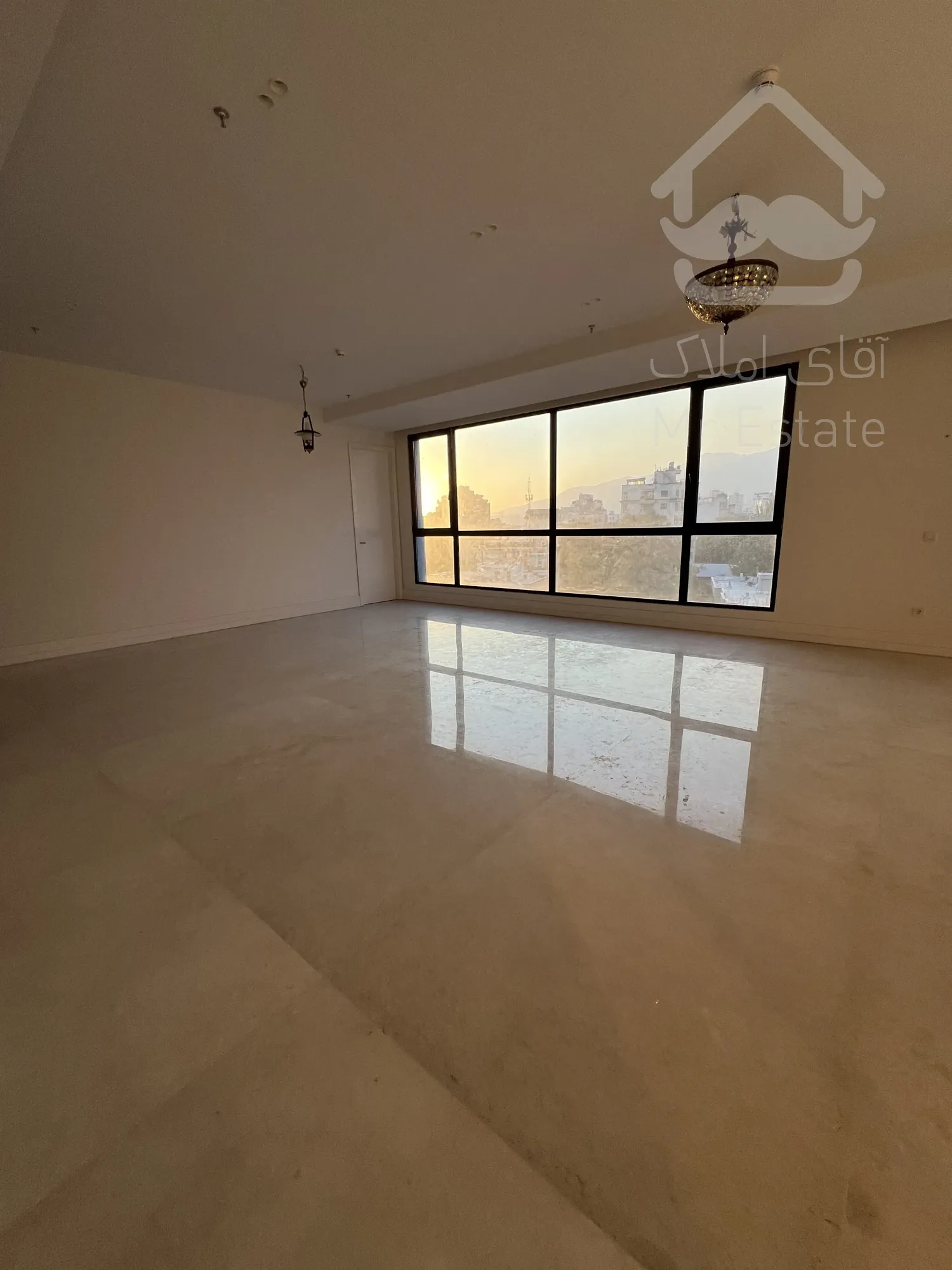 ۳۱۰ متر/مدرن/دوبلکس/فول مشاعات