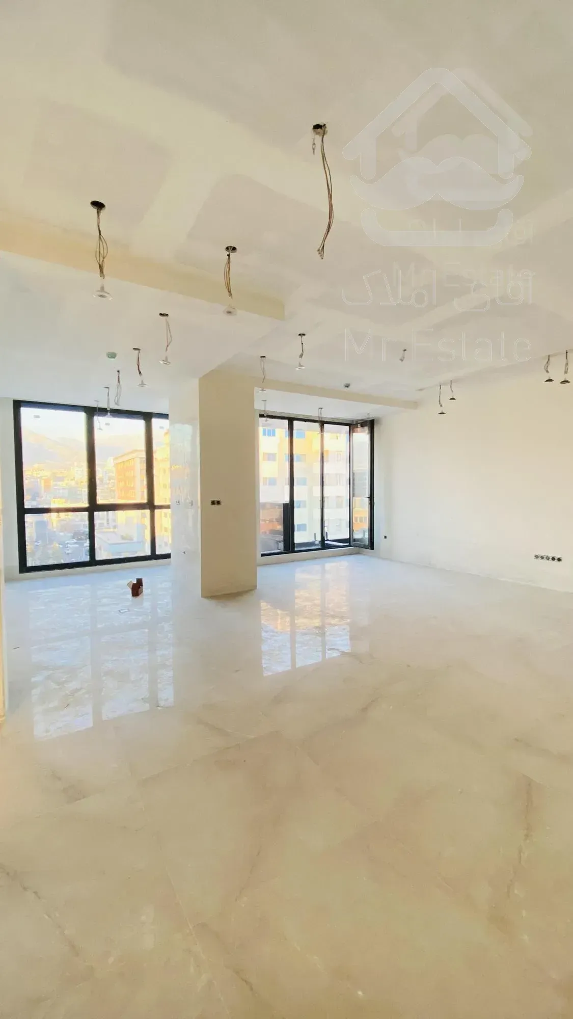 ۸۲ متر لوکس و نوساز/ مشاعات هتلینگ/سرمایه گذاری