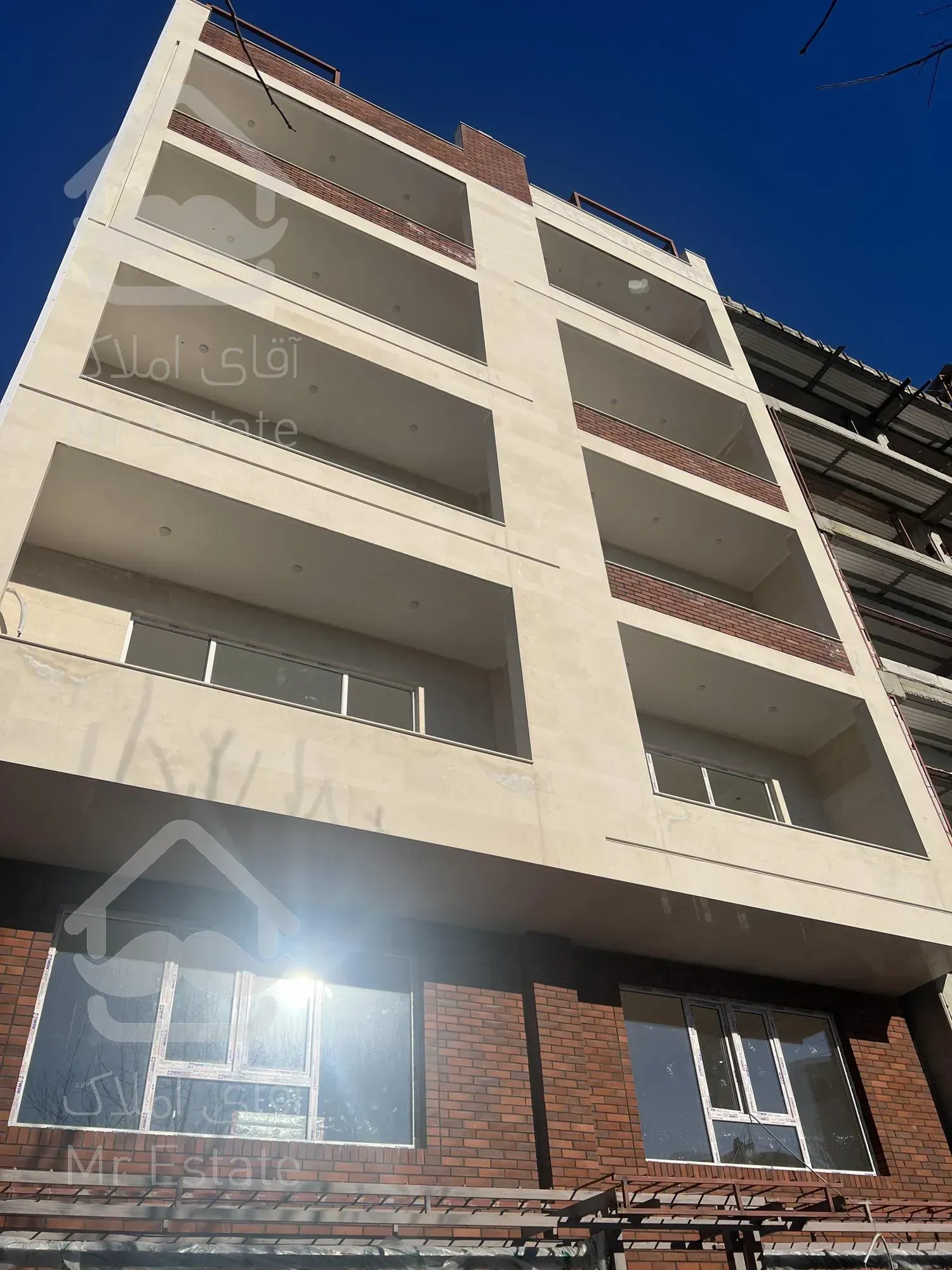 خرید آپارتمان دو خوابه تنکابن نوساز ۱۱۲ متر