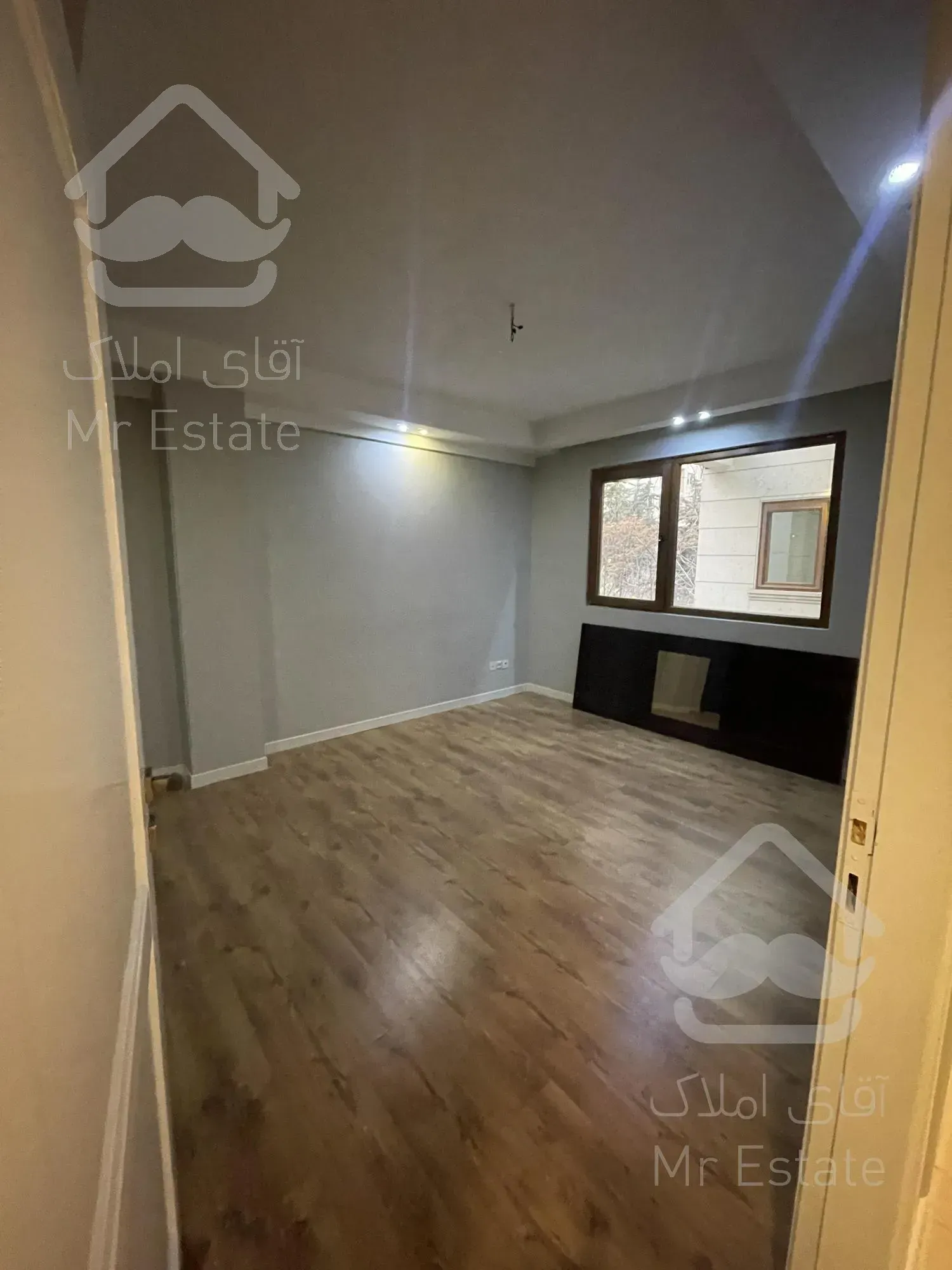 آپارتمان ۲۶۰ متری لوکس فرشته