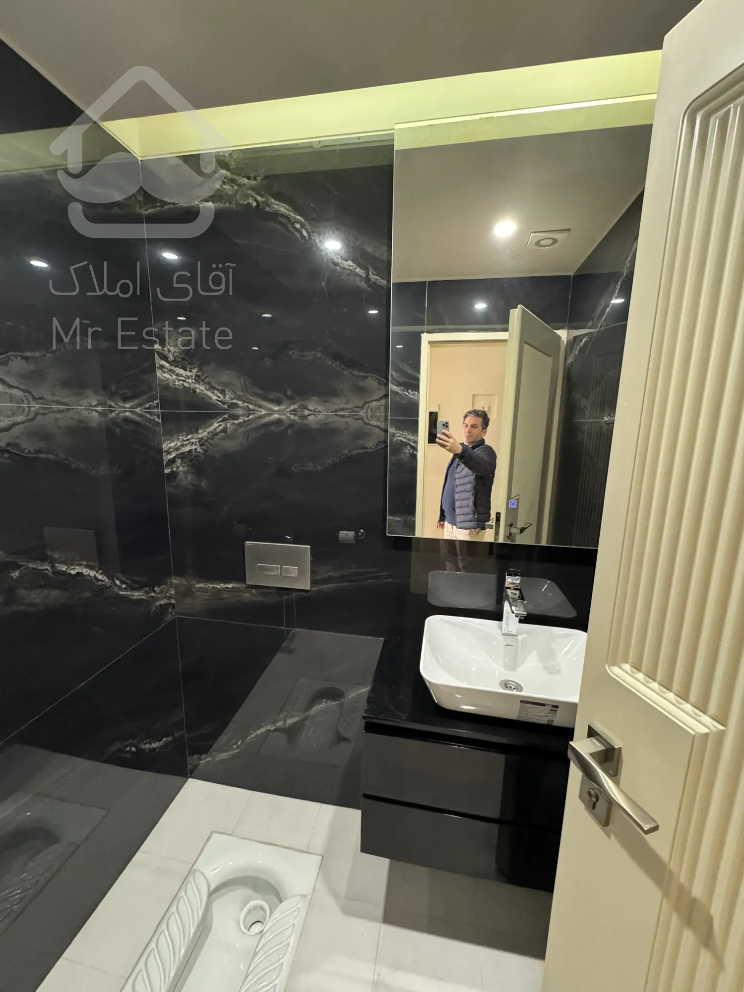 اجاره آپارتمان ١۶۵ متری سه خواب لاکچری فردوس غرب