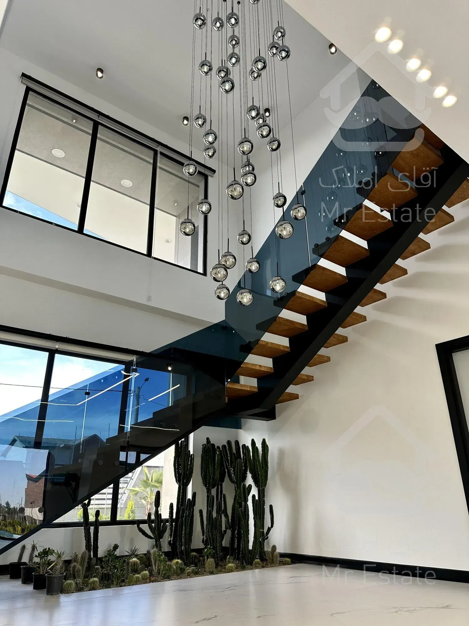 1350 متر ویلا دوبلکس مدرن لوکس شهرک خانه تهران پرندک