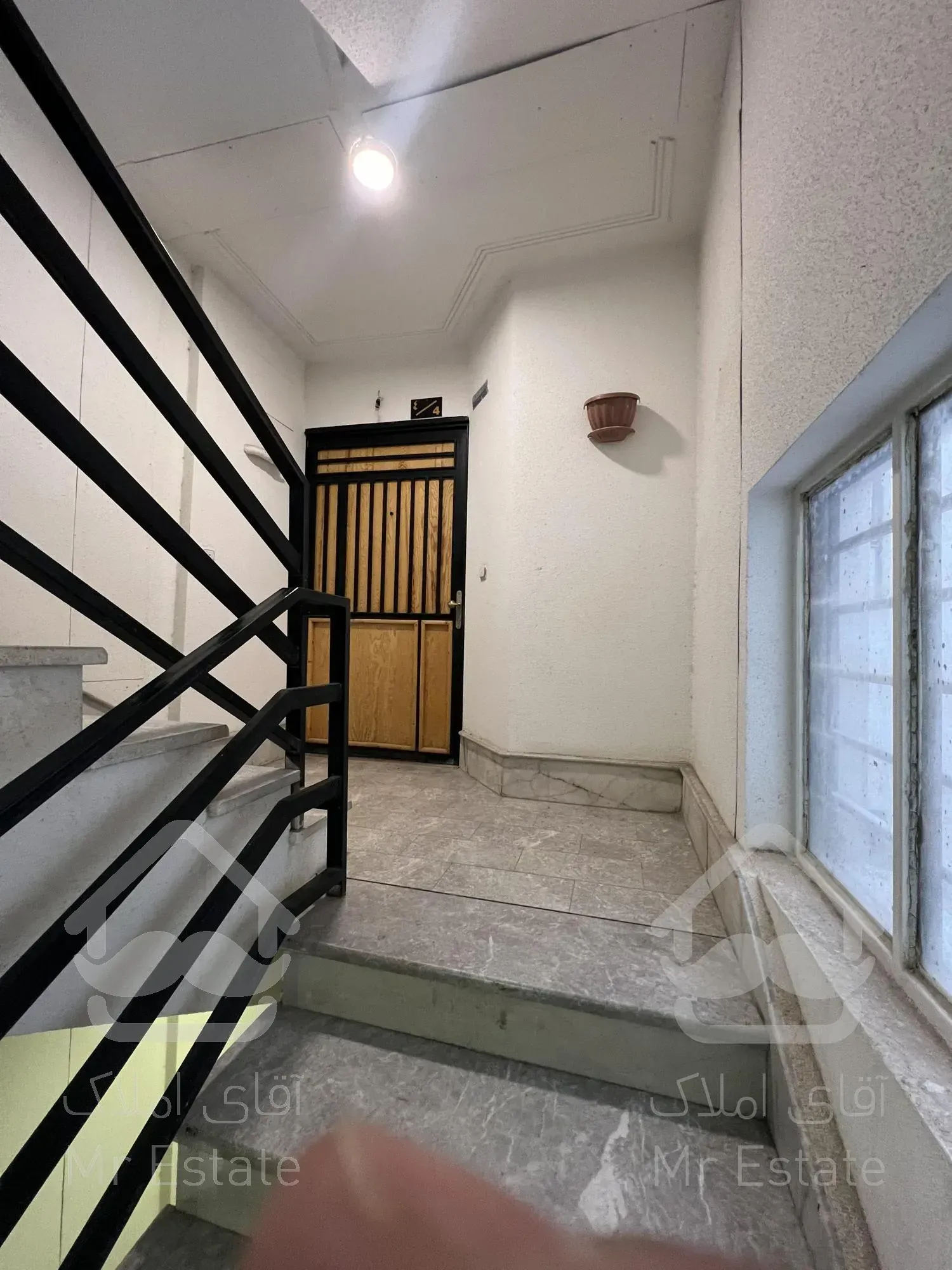 فروش آپارتمان ۱۲۰ متر صنایع