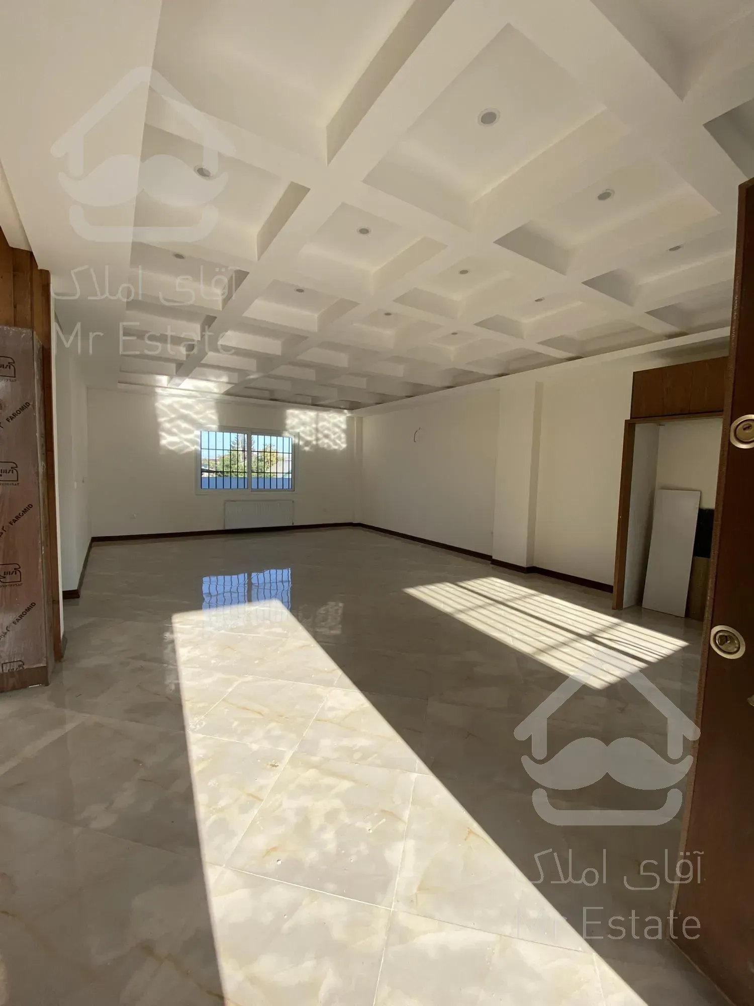 ۱۷۰ متر ویلا نوساز / شهرکی