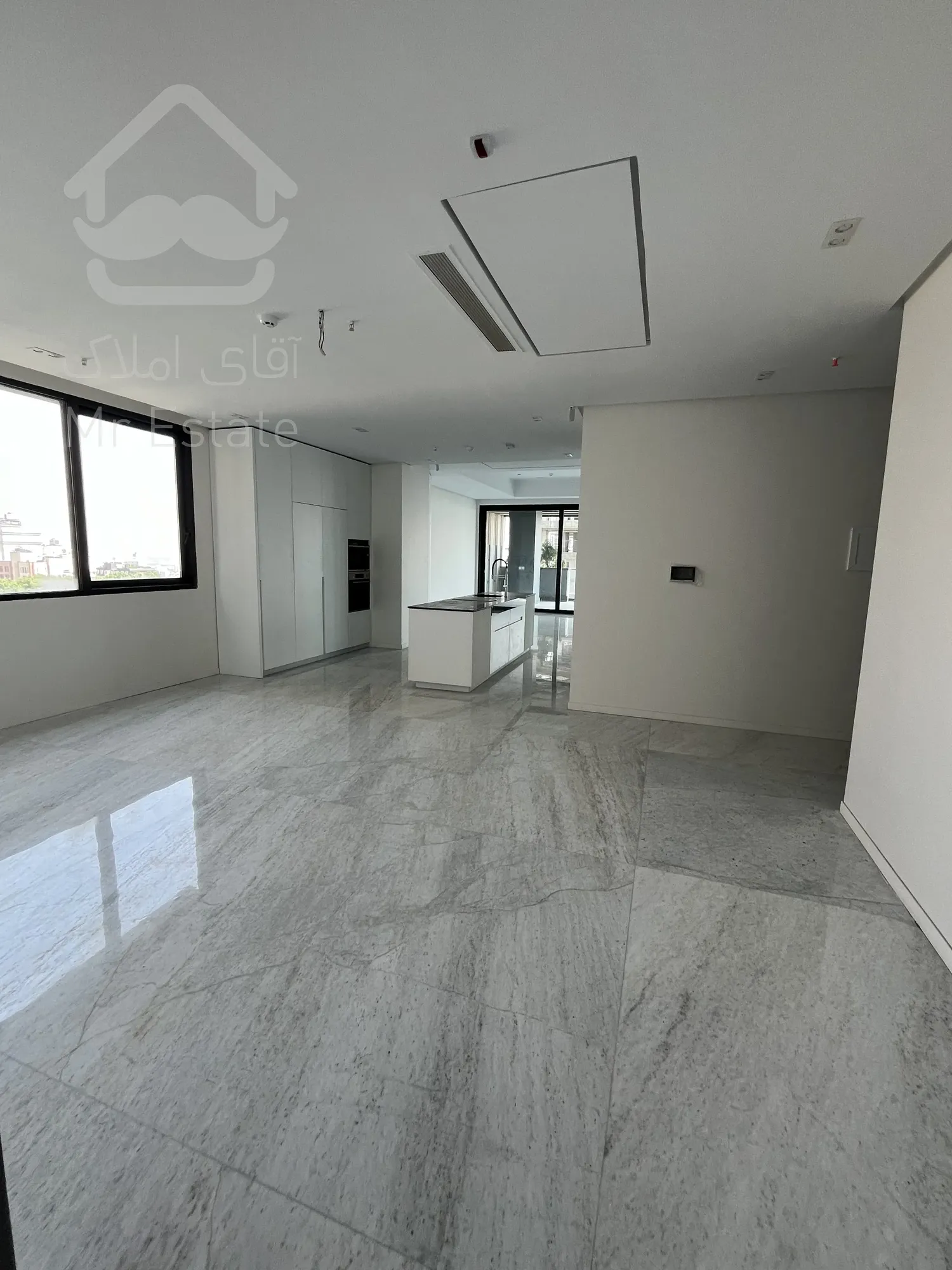 فروش آپارتمان ۳۳۰ متر نوساز نیاوران