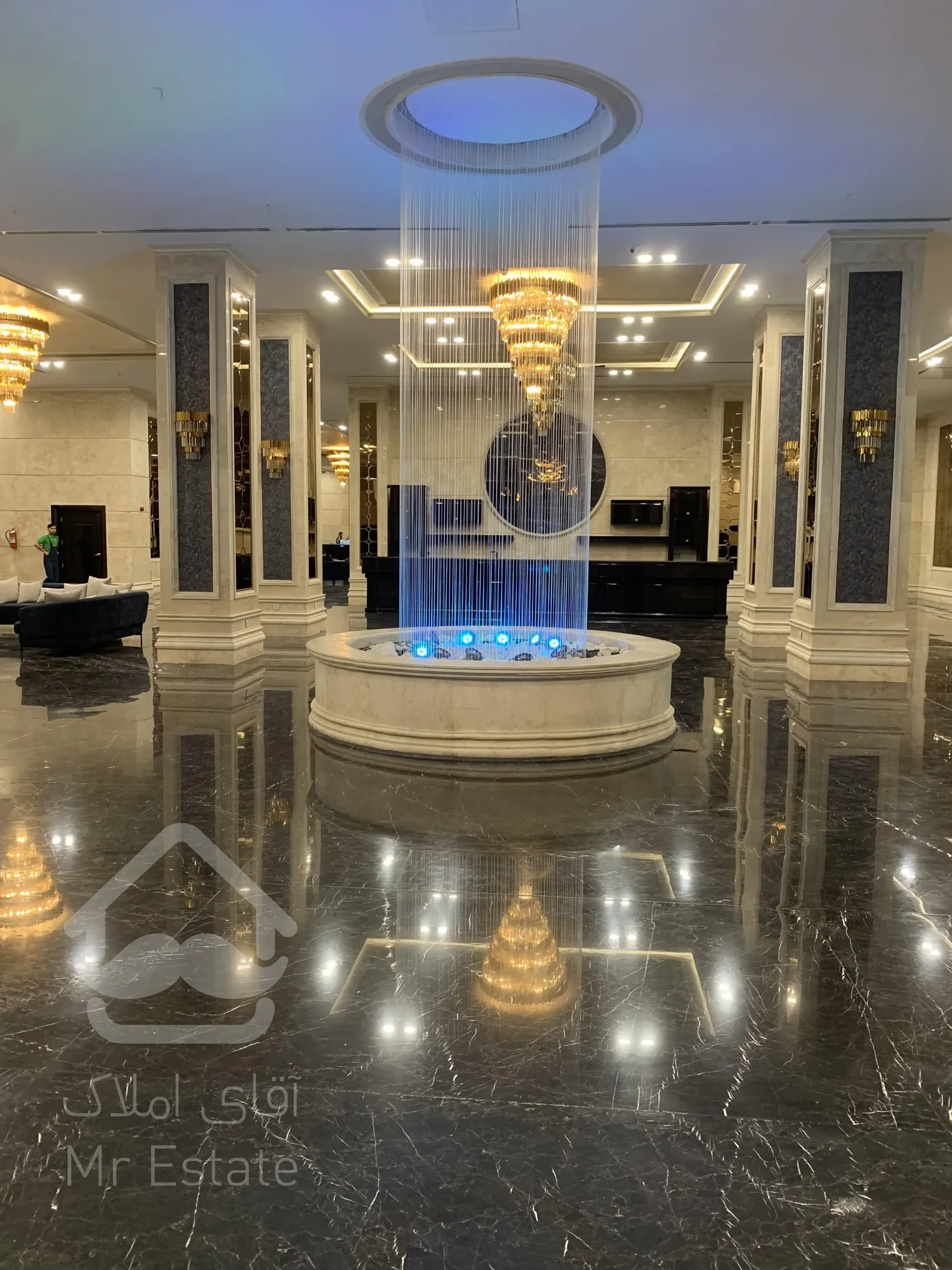 پیش فروش واحد تجاری 27 متری در رونیکامال ،امضایی مدرن در قلب پونک