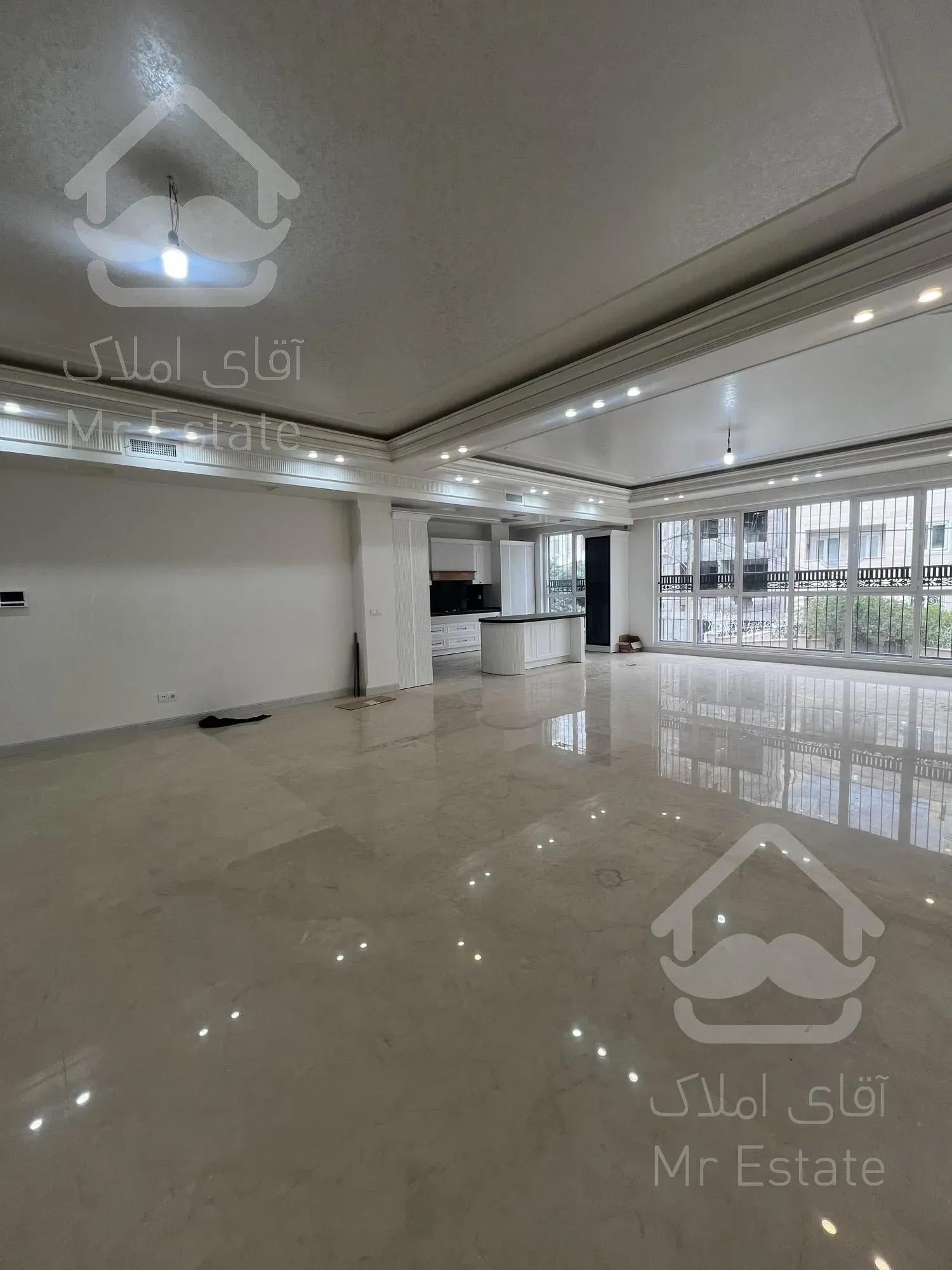 فروش آپارتمان نوساز تک واحدی  / شهرک راه اهن