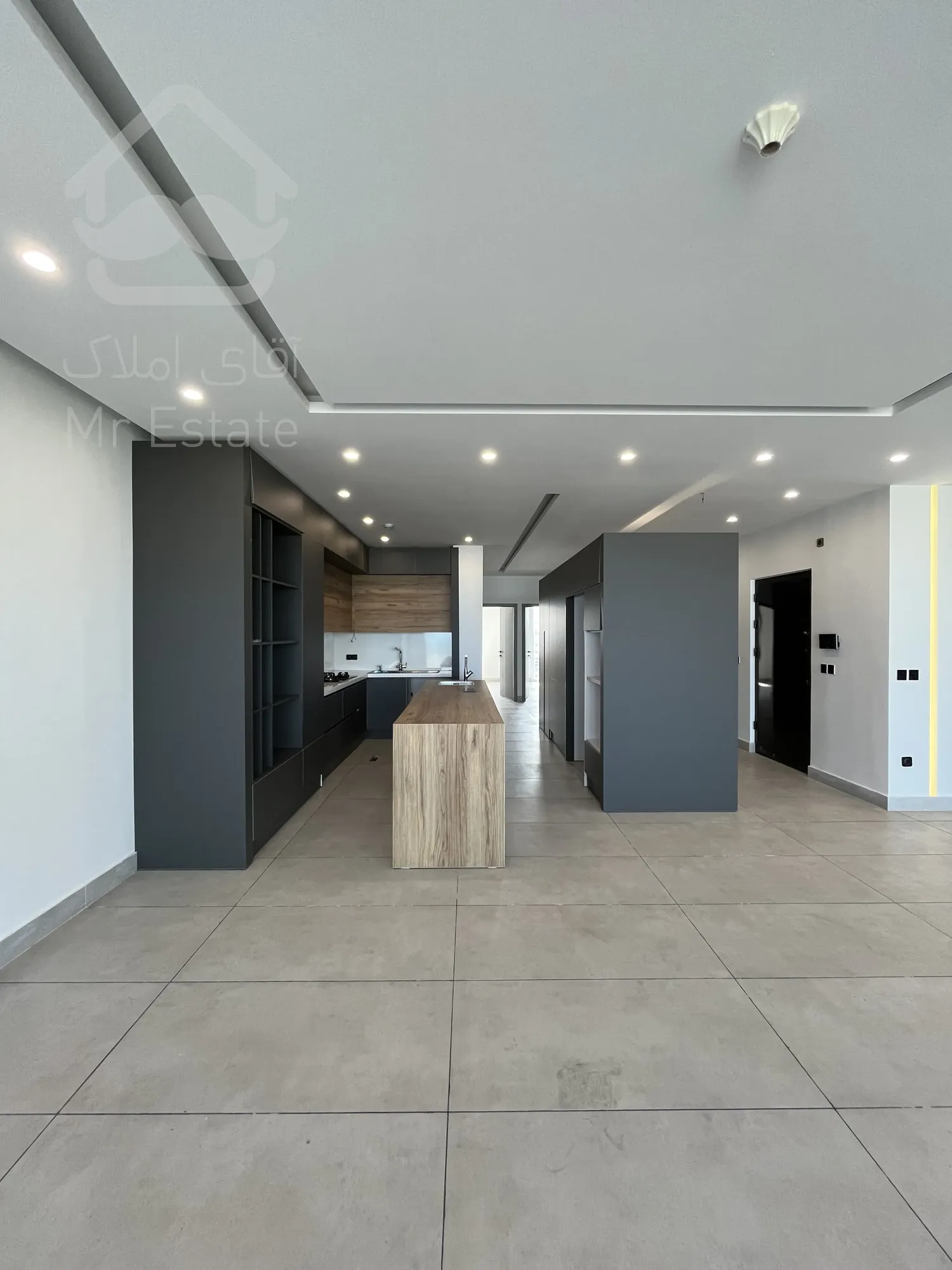 فروش آپارتمان ۲۰۰ متری بر اصلی بلوار اطبا