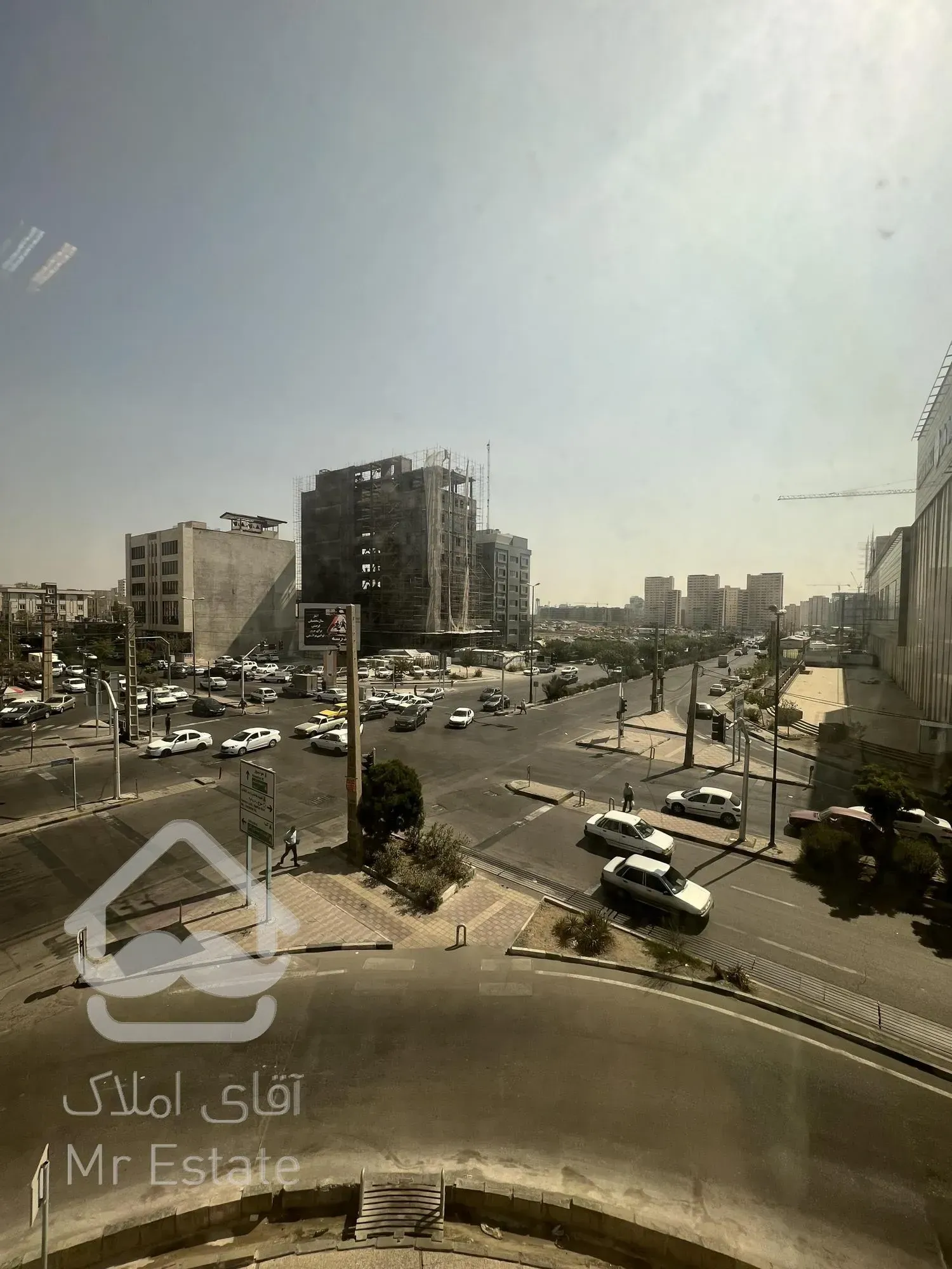 ۲۴۵ متر اداری-تجاری ۳ نبش. تابلوخور عالی