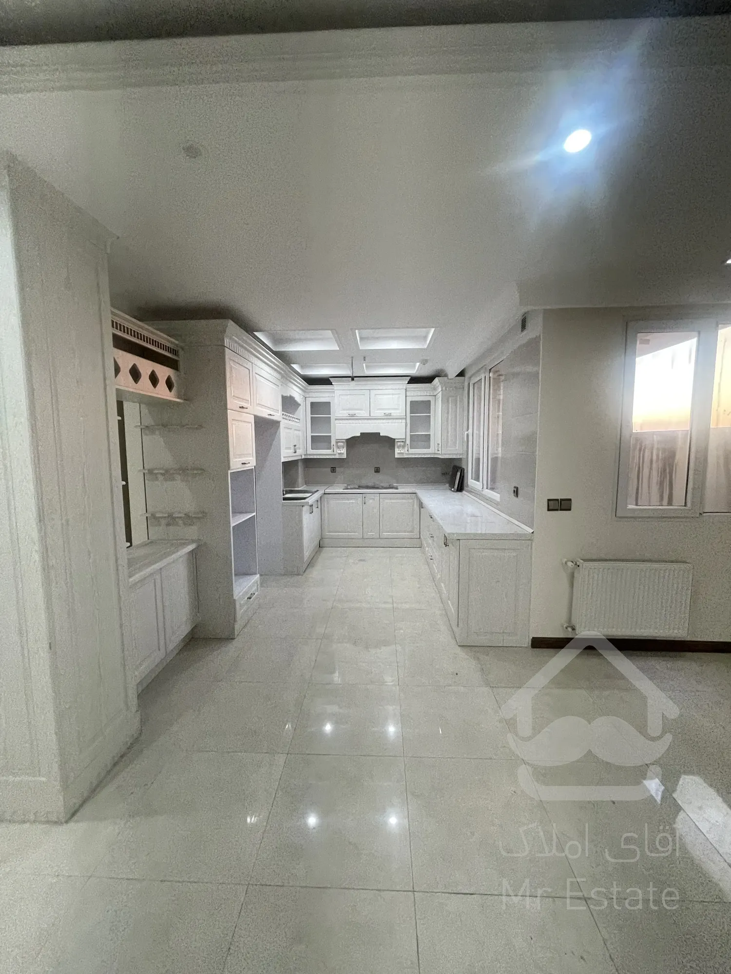 ۱۰۸ متر /کم واحد/تاپ لوکیشن