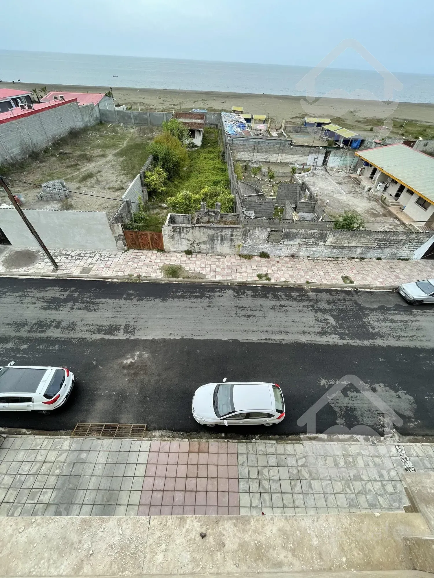 هتل اپارتمان در ساحل انزلی