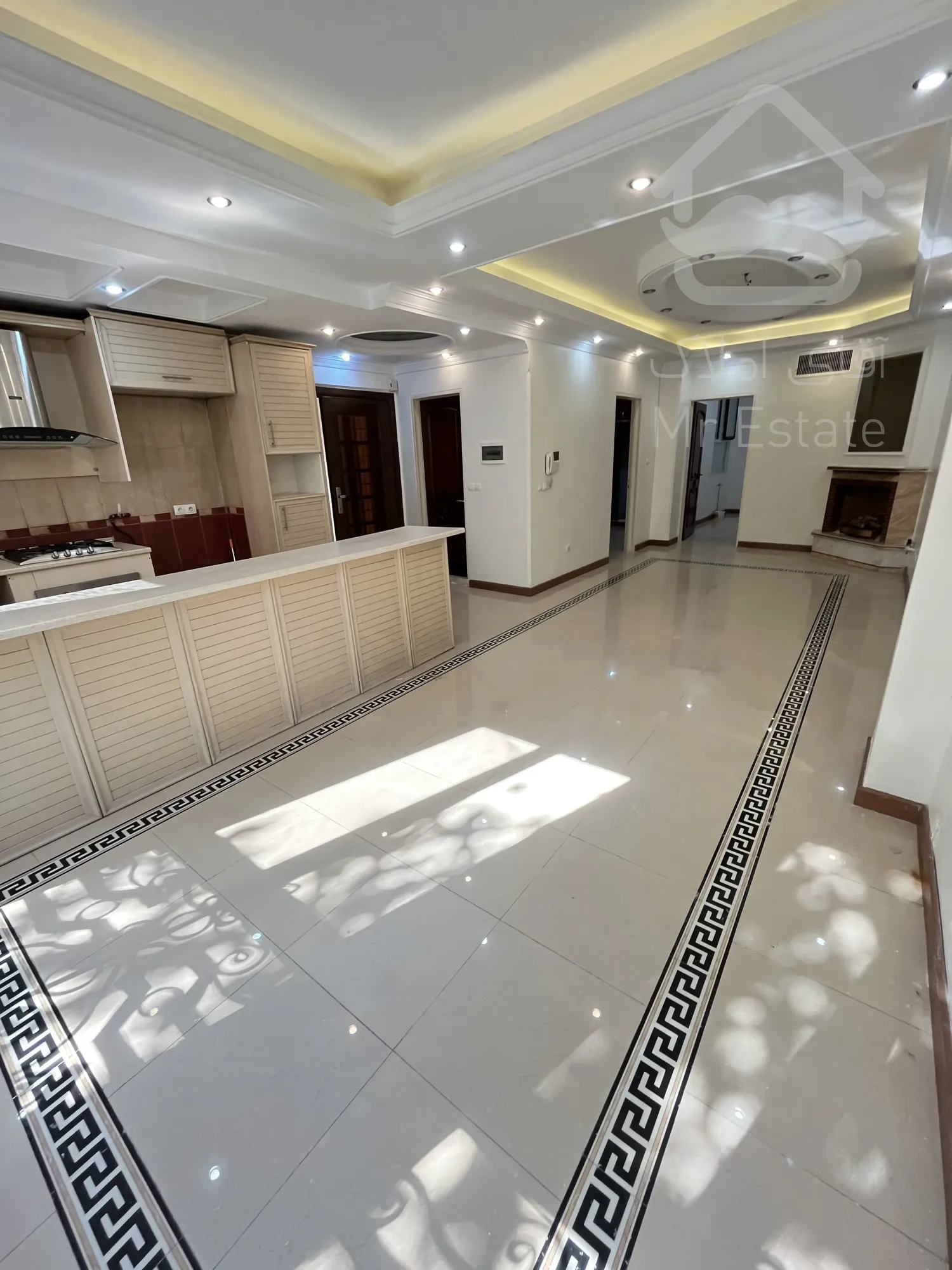 اجاره 165 متری کیکاووس