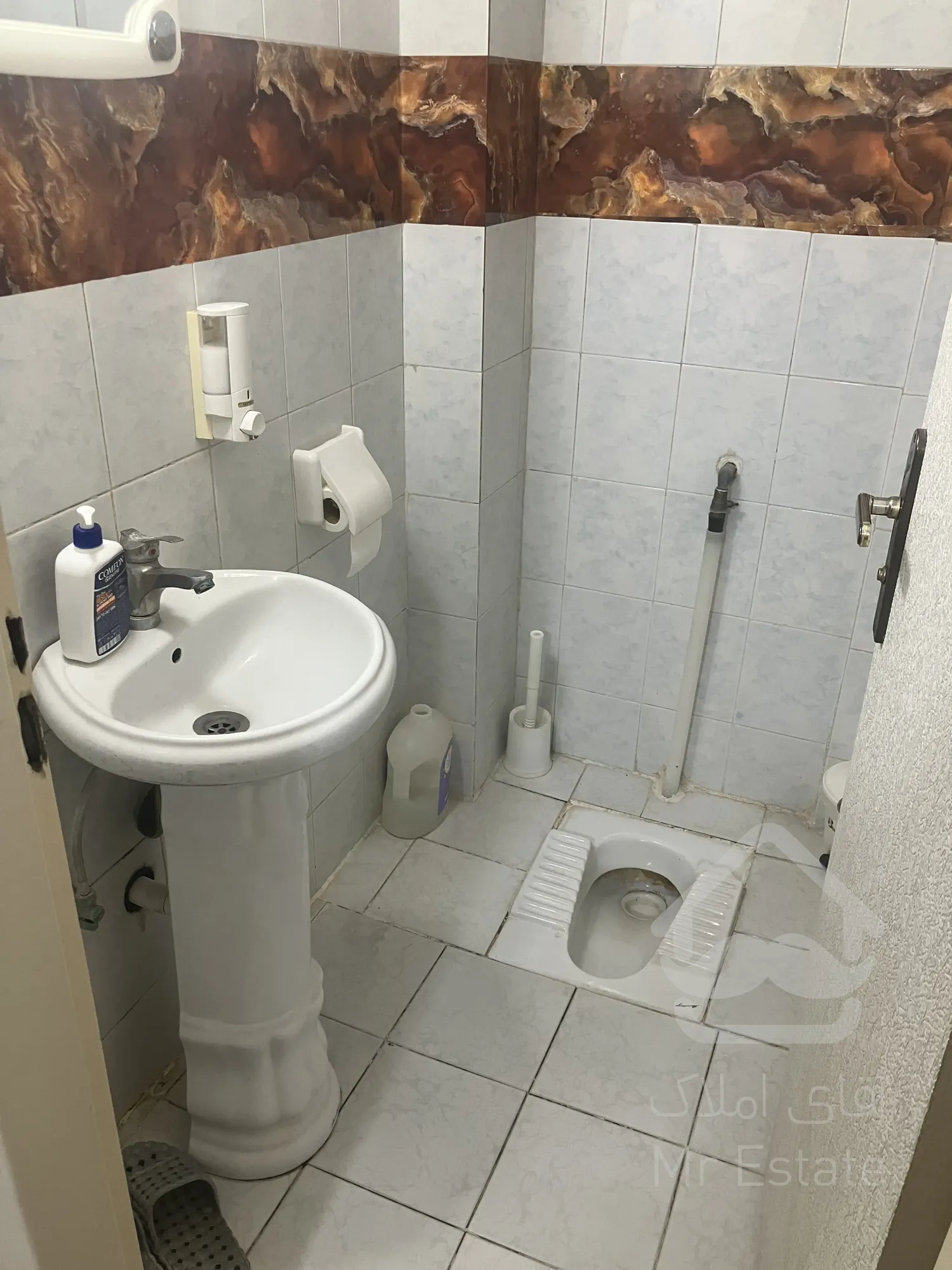 تک واحدی ۴۰ متری با پارکینگ / آهنگ