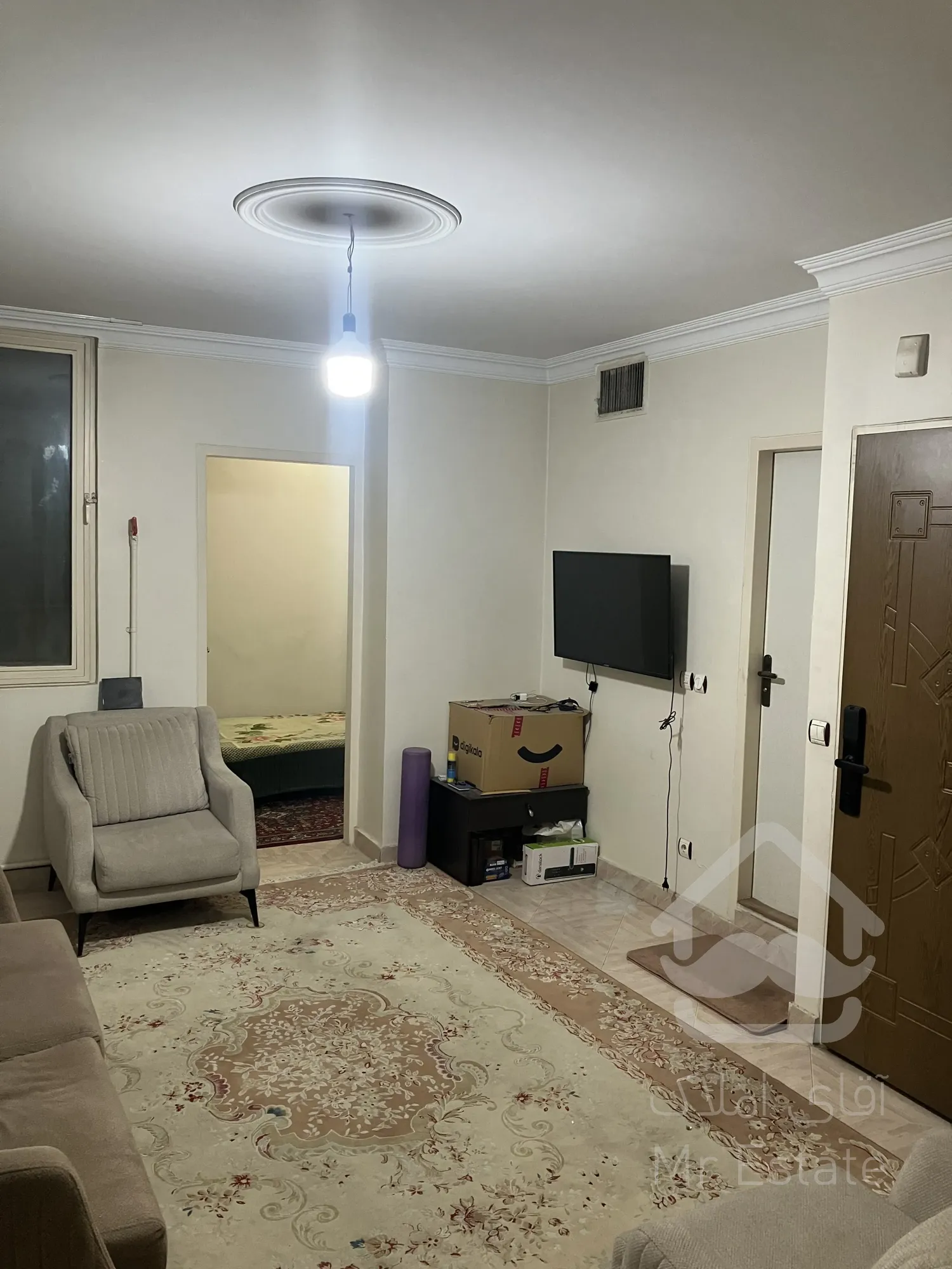 تک واحدی ۴۰ متری با پارکینگ / آهنگ