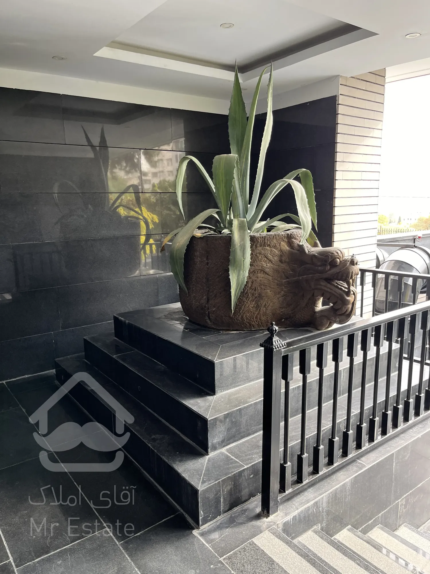 فروش 122 متری هروی