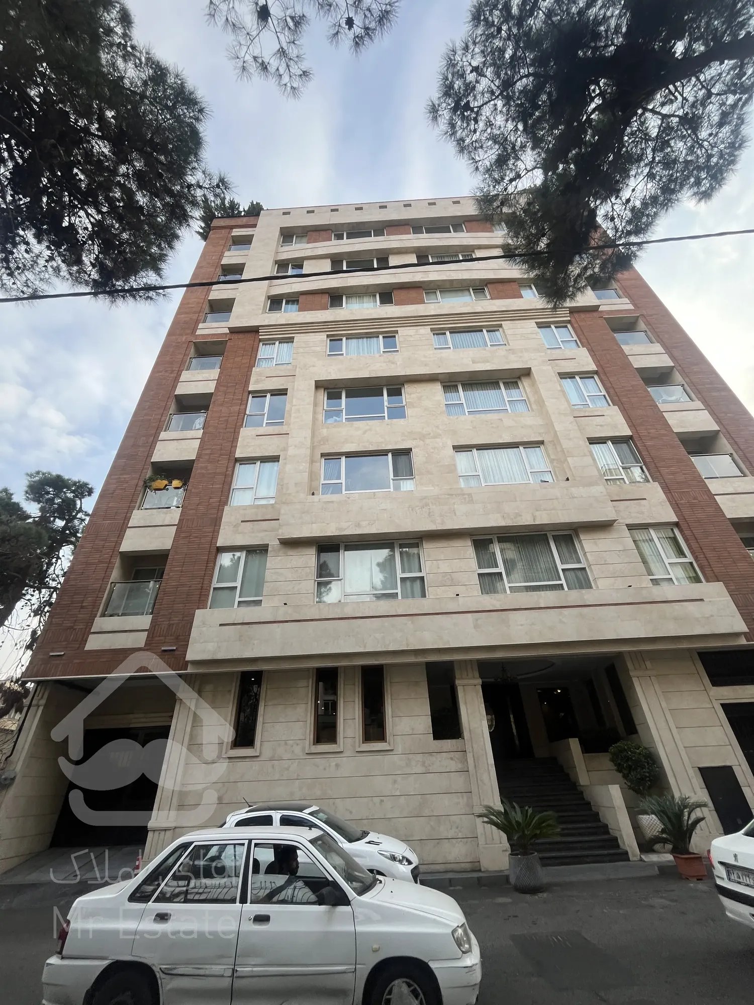 فروش 122 متری هروی