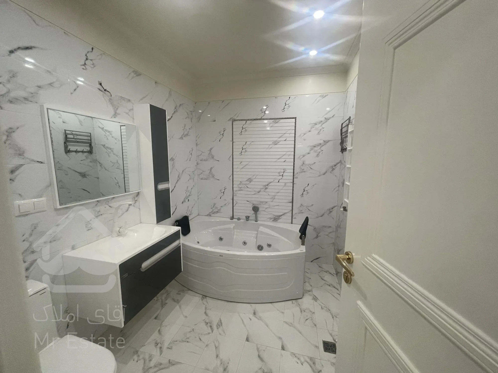 اجاره 200 متری پاسداران