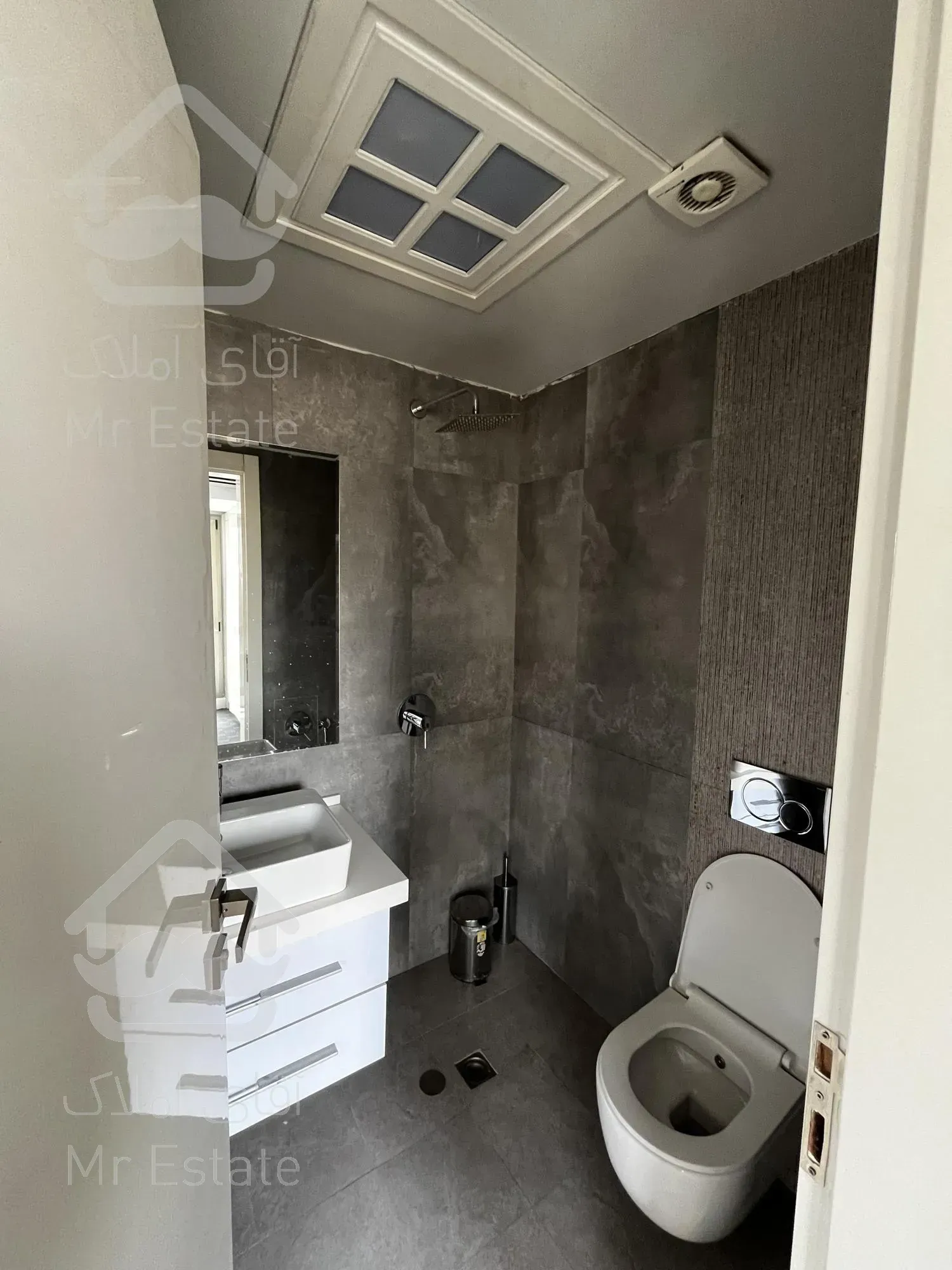 ۱۱۰متر/قلب پزشکی ایران ونک/دسترسی بینظیر