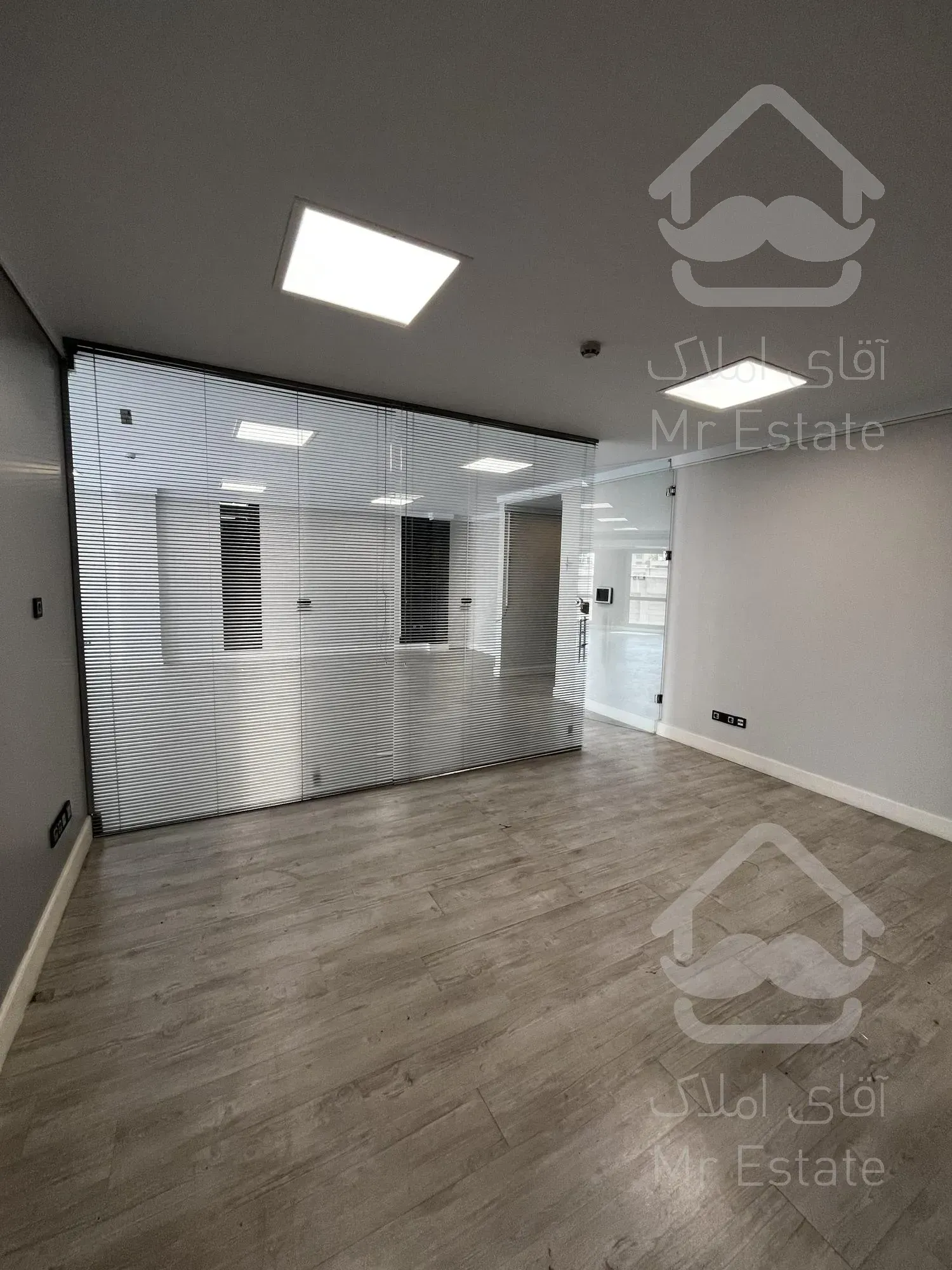 ۱۱۰متر/قلب پزشکی ایران ونک/دسترسی بینظیر