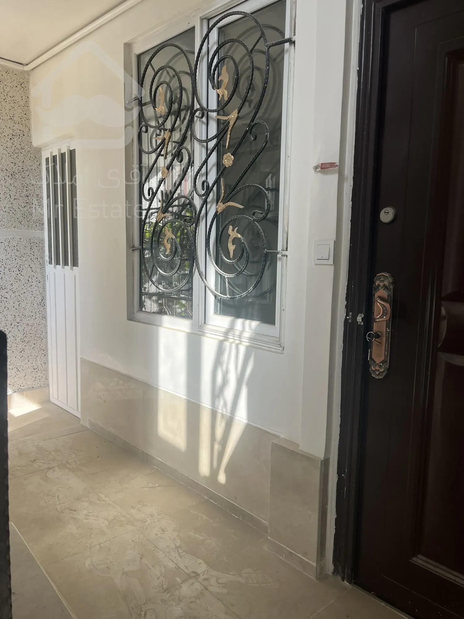 رهن کامل/ ۷۵ متر/۲خوابه/ تخلیه / نقاشی شده