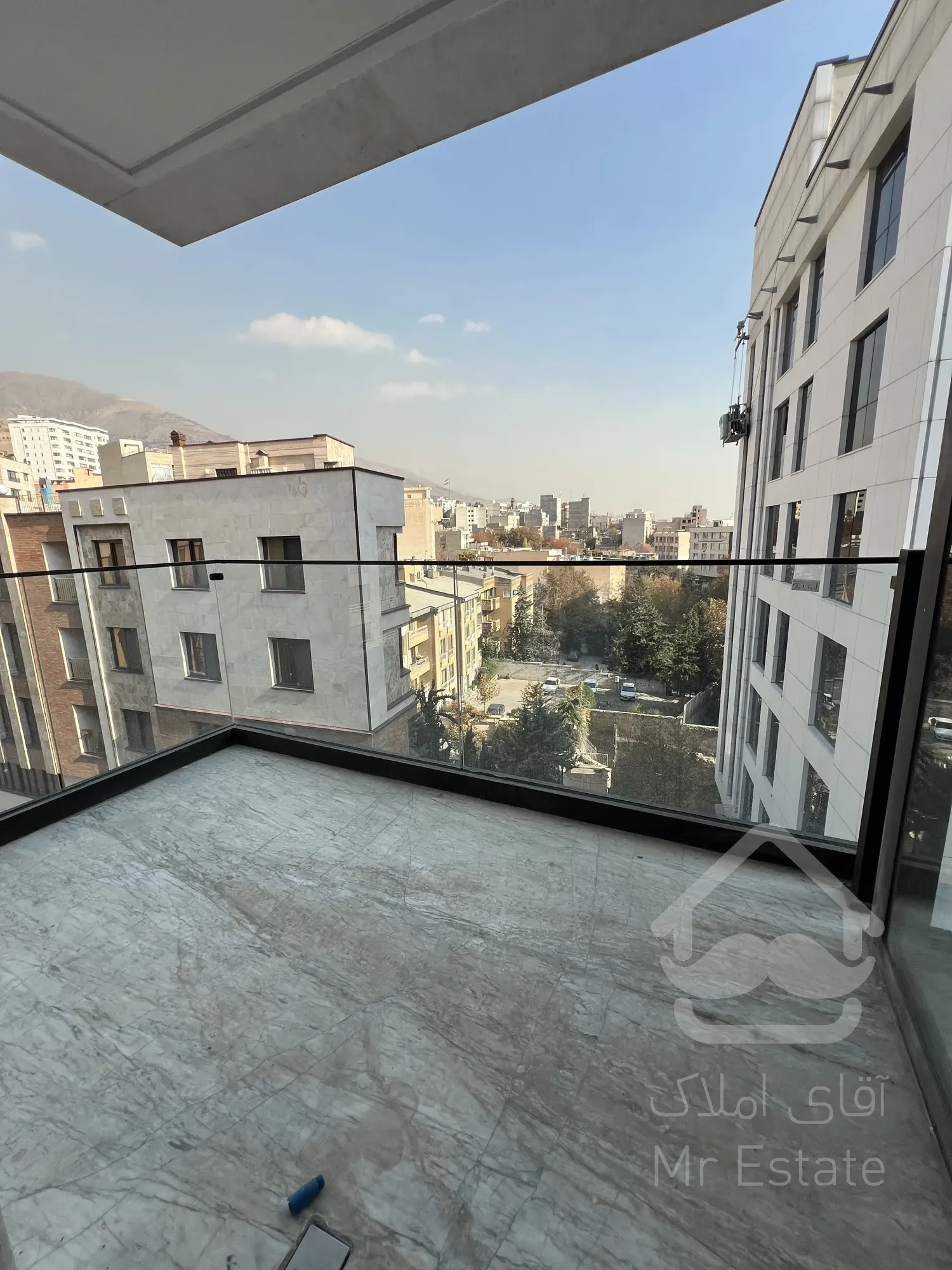 ۱۷۲ متر/مدرن/شمال کاخ/فول مشاعات