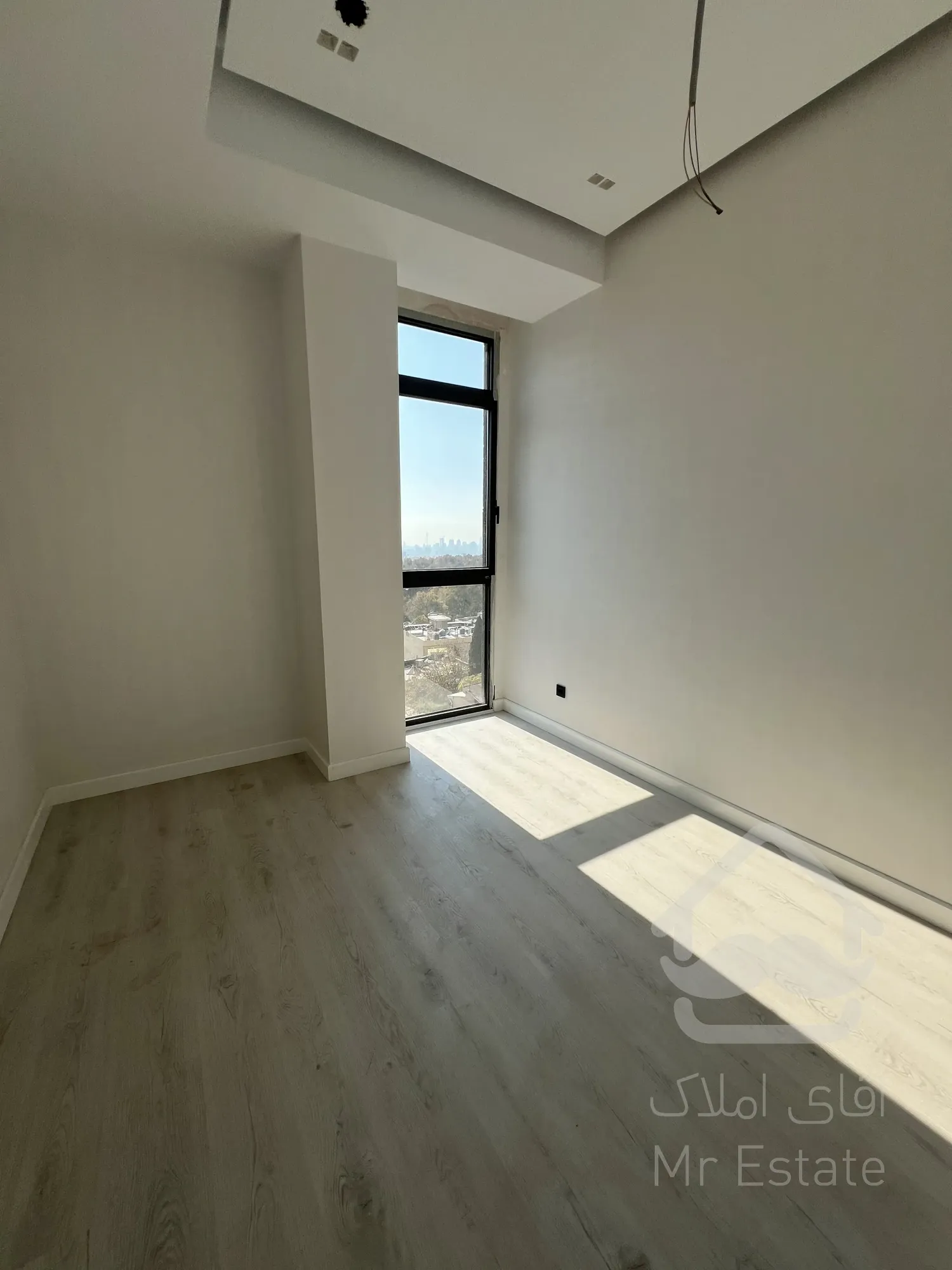 ۱۷۲ متر/مدرن/شمال کاخ/فول مشاعات