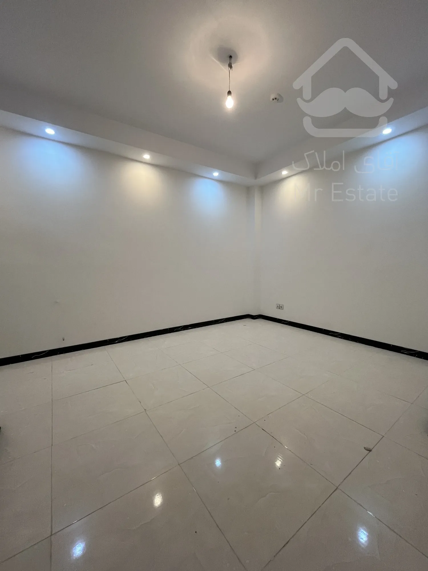 ۸۵متر نوساز سند اماده