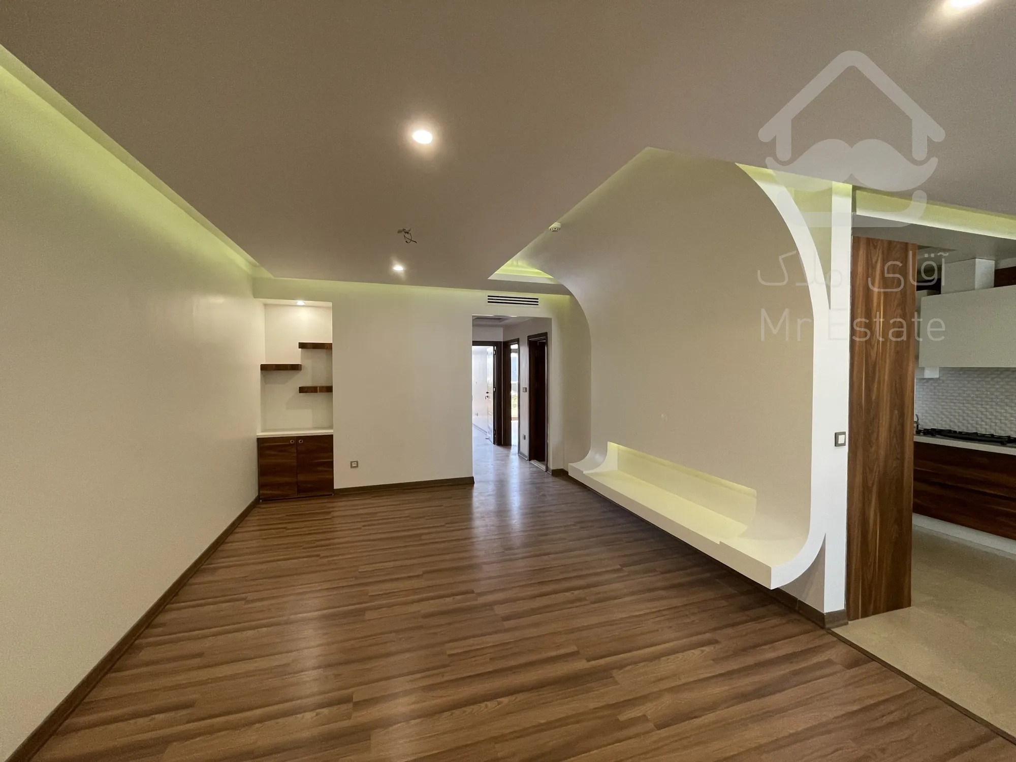 رهن و اجاره ۲۲۵متر فرمانیه عسگریان فول مشاعات