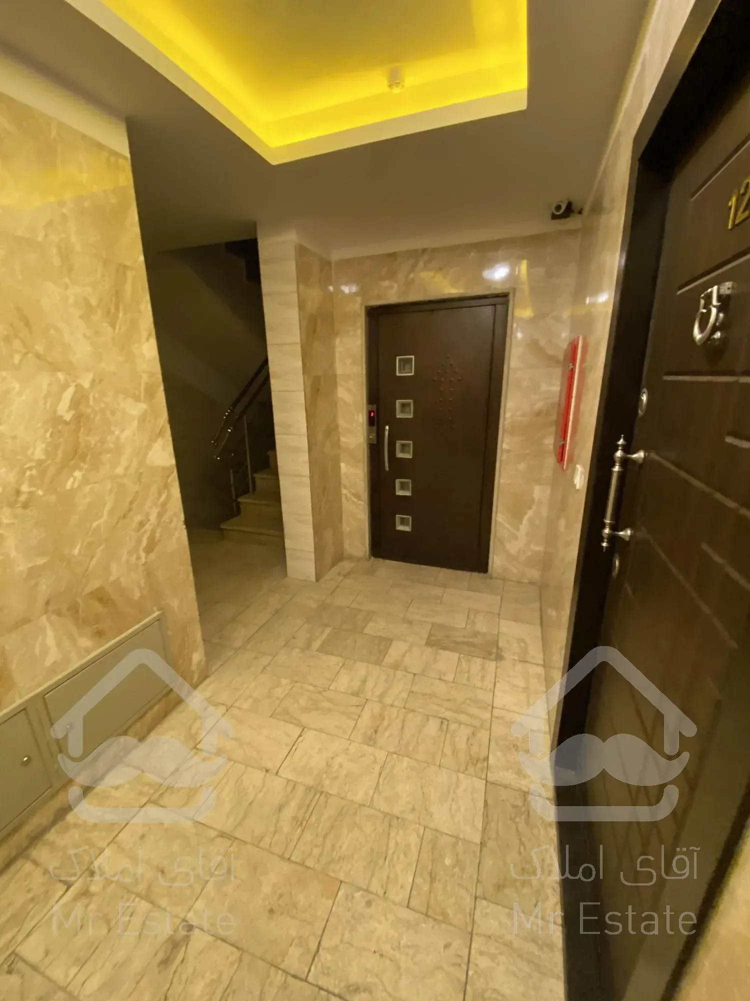 ۹۱متر،پلان مربع،فول امکانات